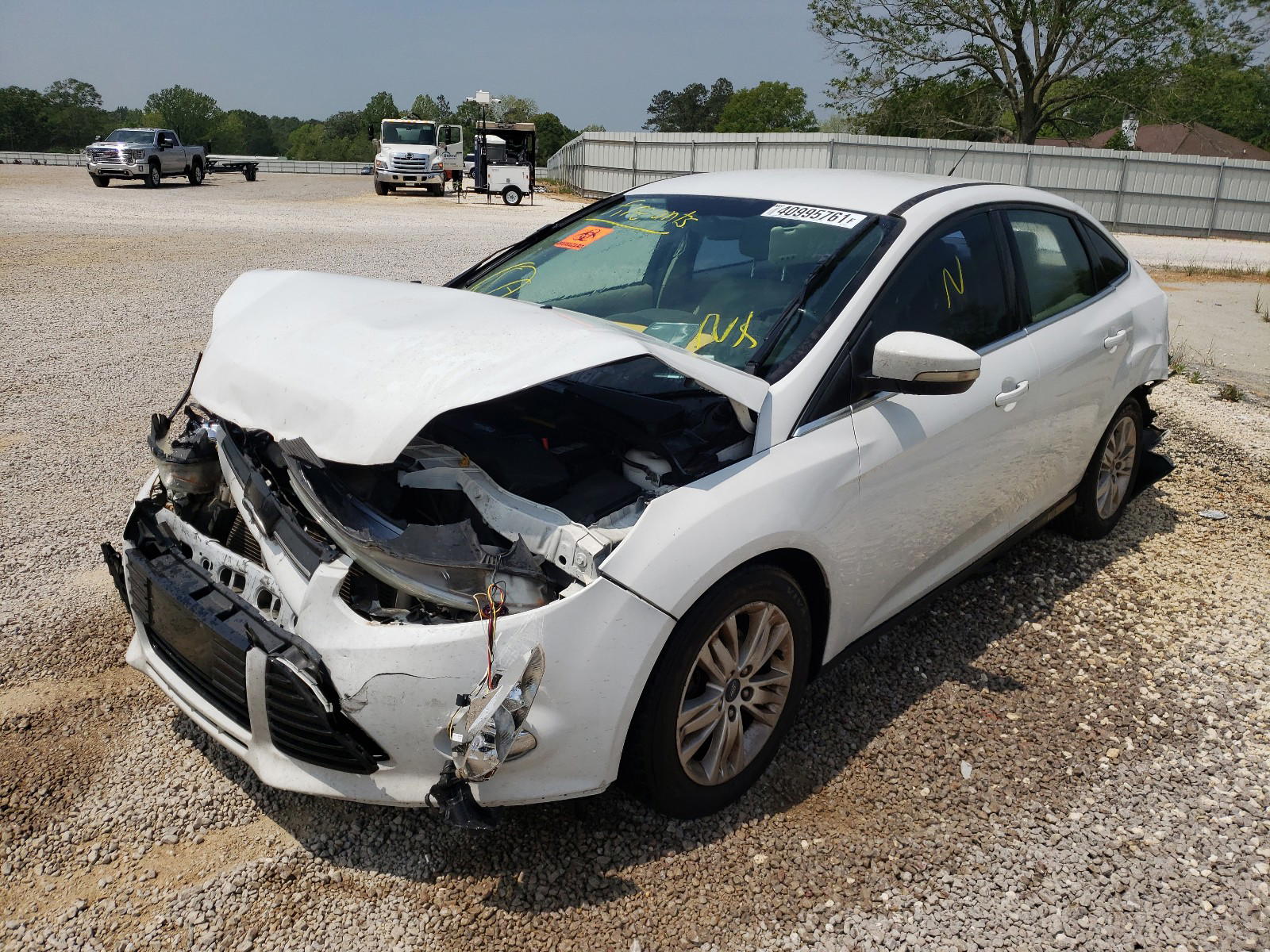 Photo 2 from auction – 2012 FORD FOCUS SEL with VIN 1FAHP3H26CL163217