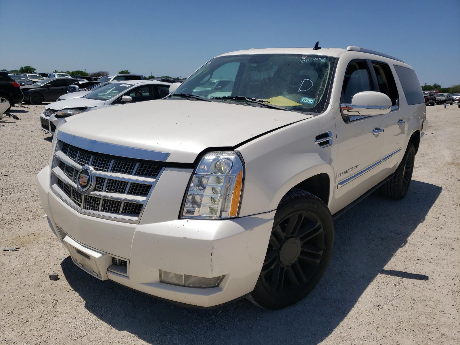 Photo 2 from auction – 2013 CADILLAC ESCALADE E with VIN 1GYS4KEF3DR279591