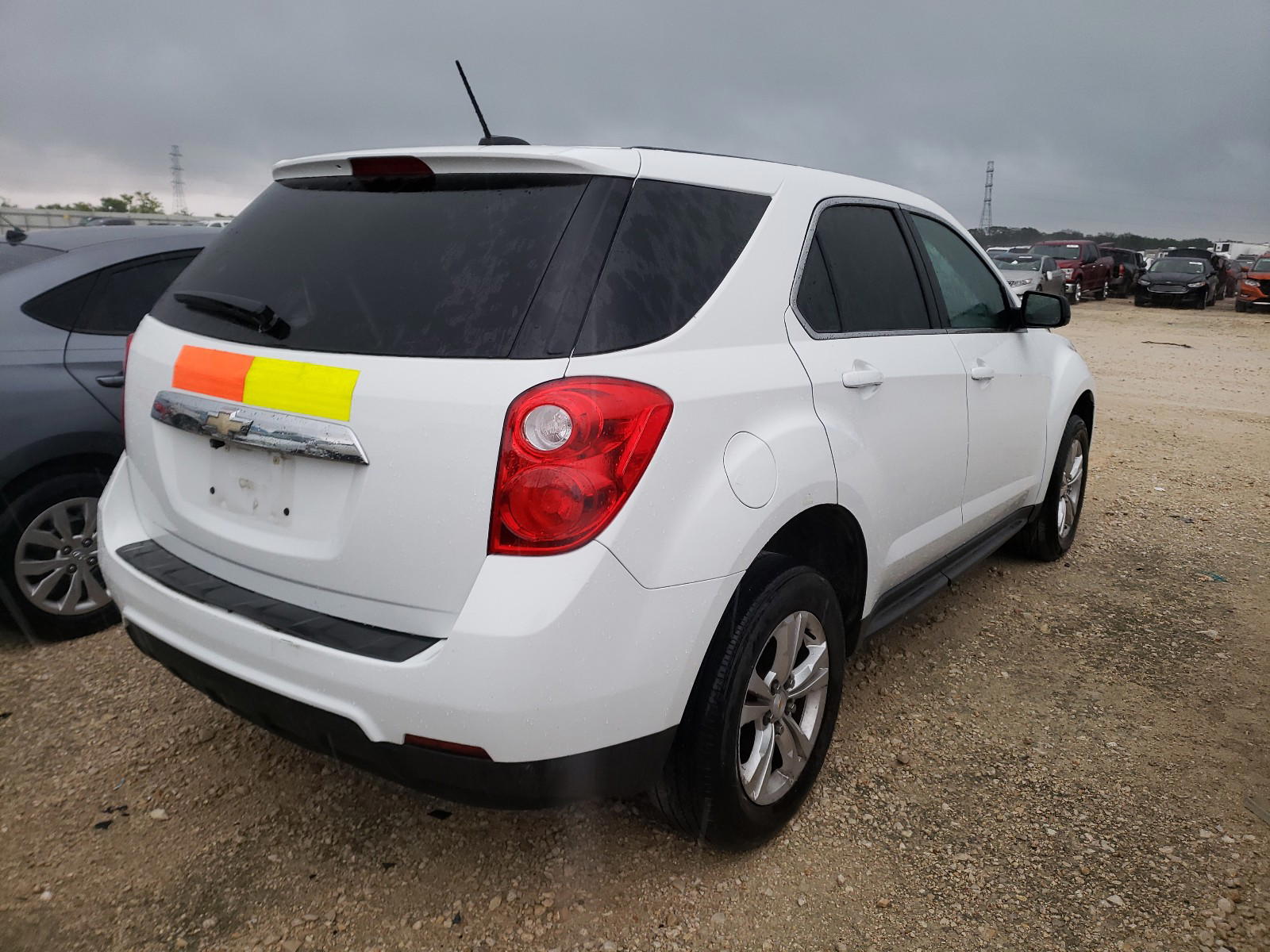Photo 4 from auction – 2015 CHEVROLET EQUINOX LS with VIN 2GNFLEEK6F6239178