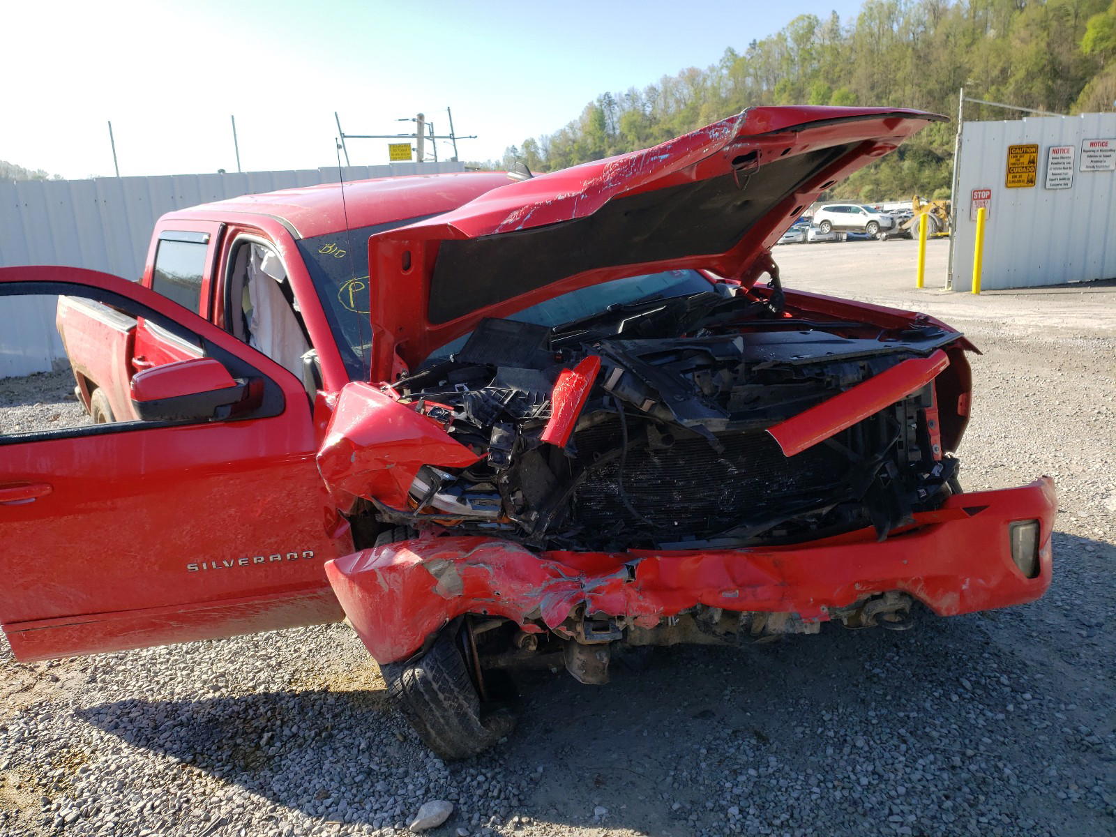 Photo 9 from auction – 2016 CHEVROLET SILVERADO with VIN 3GCUKREC4GG123390