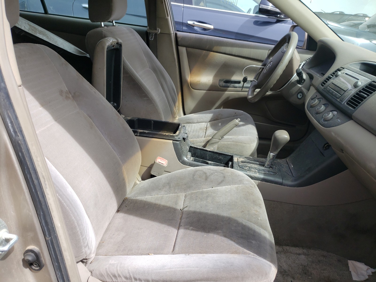 Photo 5 from auction – 2006 TOYOTA CAMRY LE with VIN 4T1BF32K96U623010