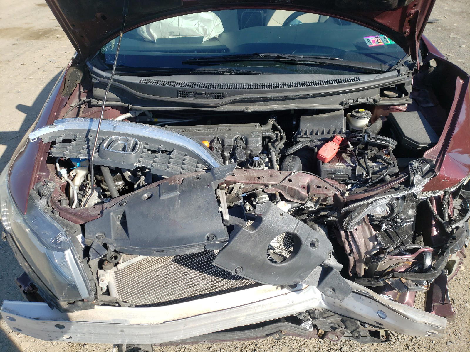 Photo 7 from auction – 2014 HONDA CIVIC LX with VIN 19XFB2F54EE212451