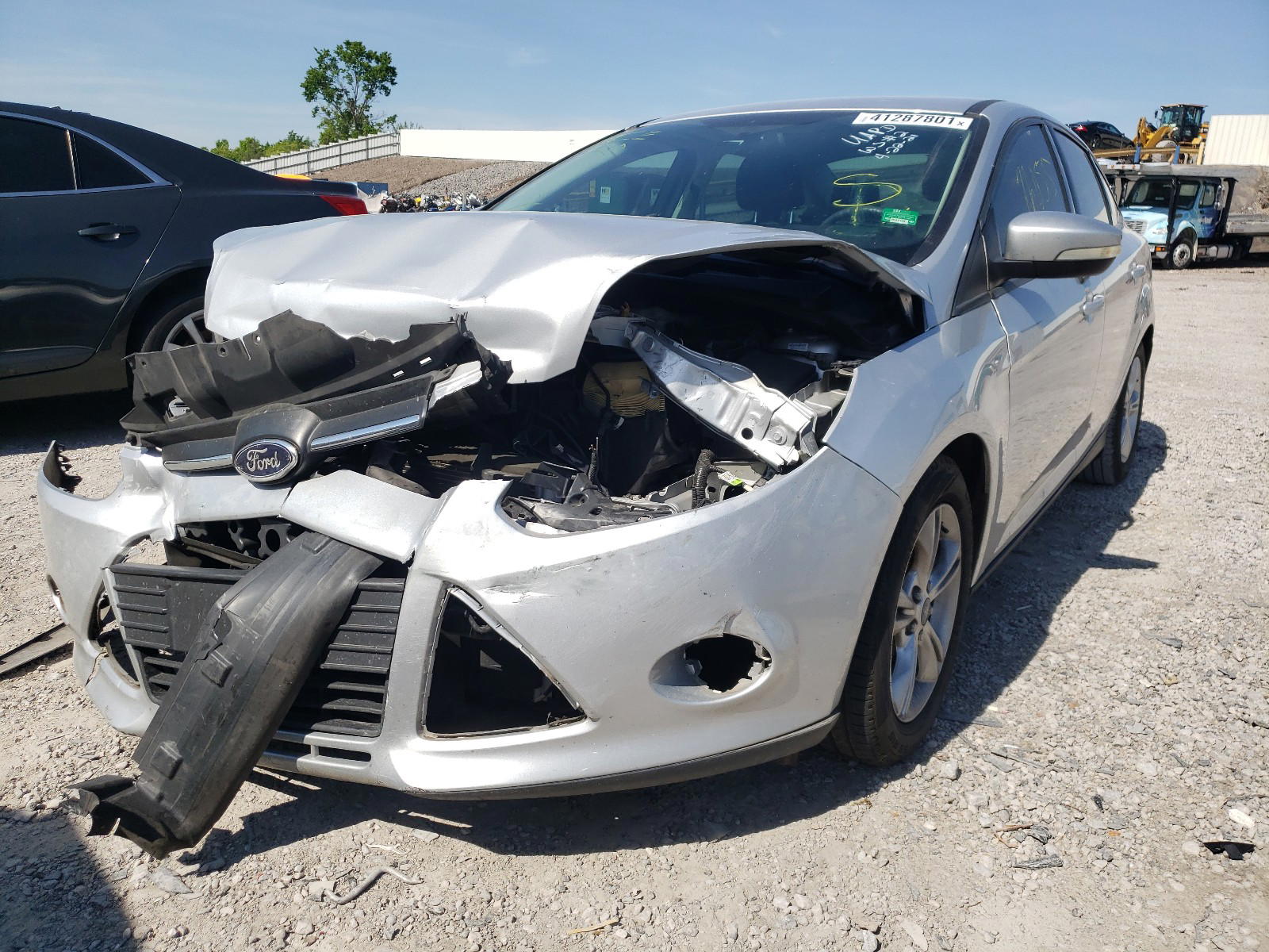 Photo 2 from auction – 2014 FORD FOCUS SE with VIN 1FADP3F22EL281415