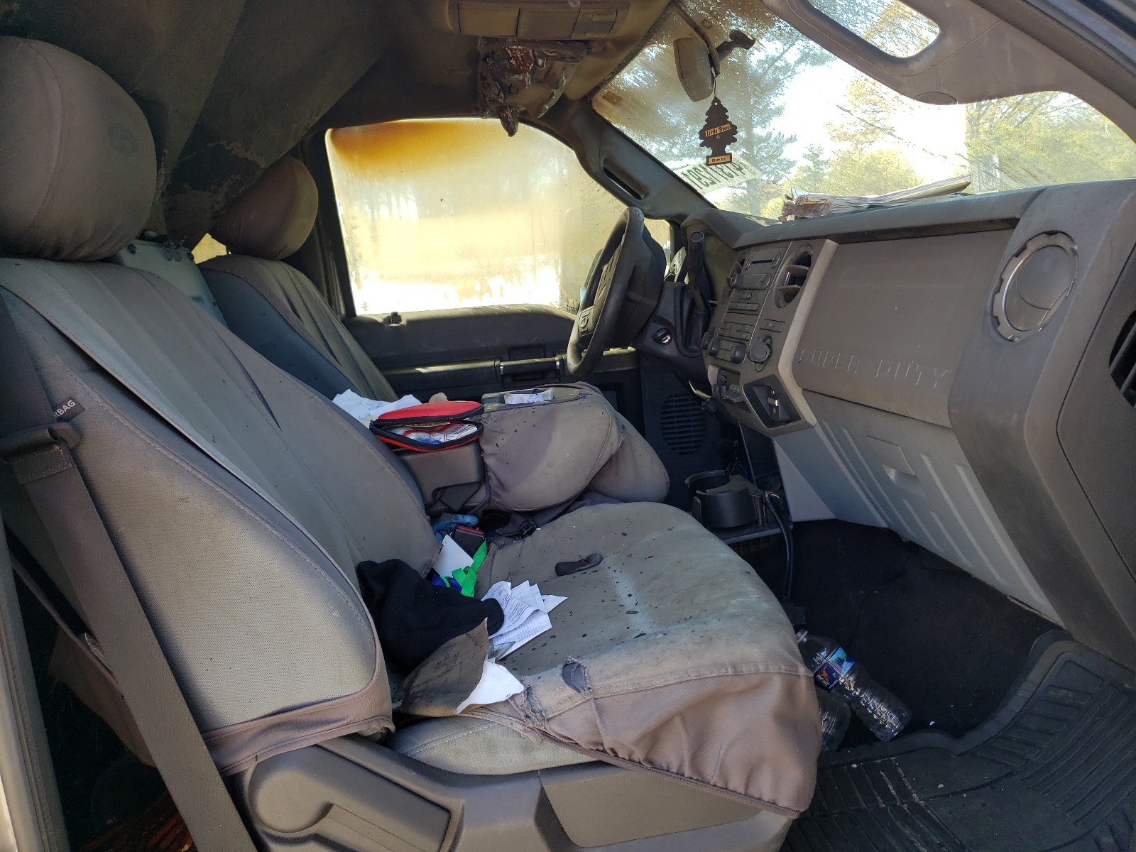 Photo 5 from auction – 2013 FORD F250 SUPER with VIN 1FT7W2BT7DEB70669
