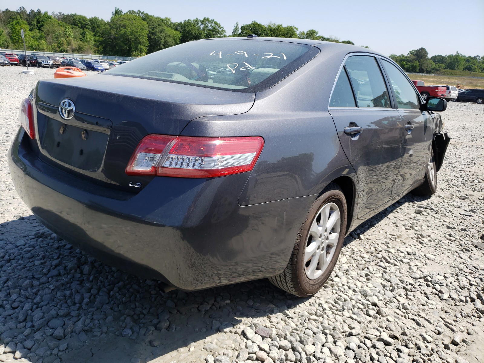 Photo 4 from auction – 2011 TOYOTA CAMRY BASE with VIN 4T1BF3EK2BU193925