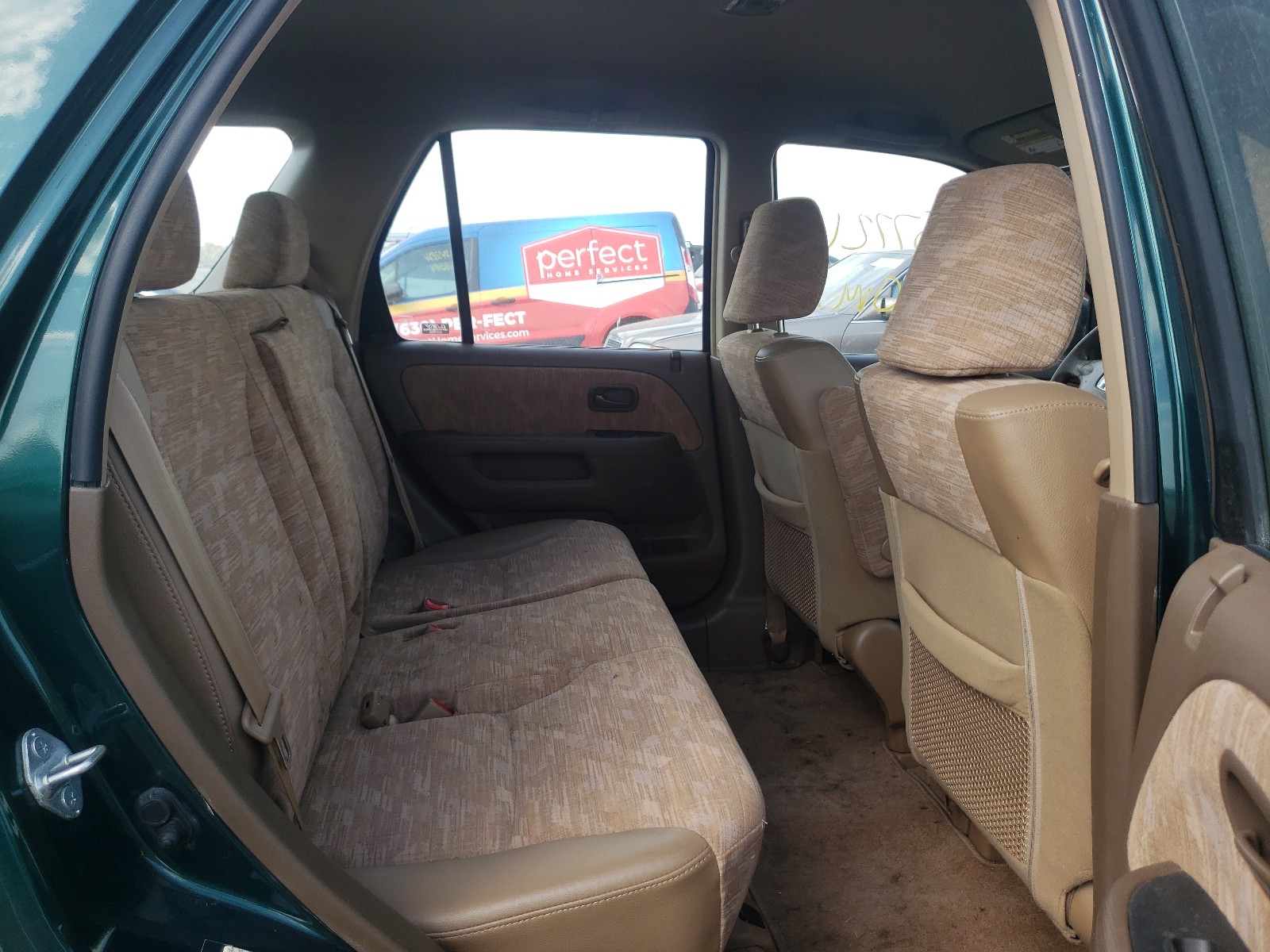 Photo 6 from auction – 2003 HONDA CR-V LX with VIN JHLRD78463C039533