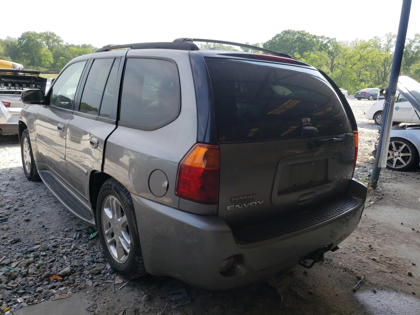 Photo 3 from auction – 2006 GMC ENVOY with VIN 1GKES63M562220480