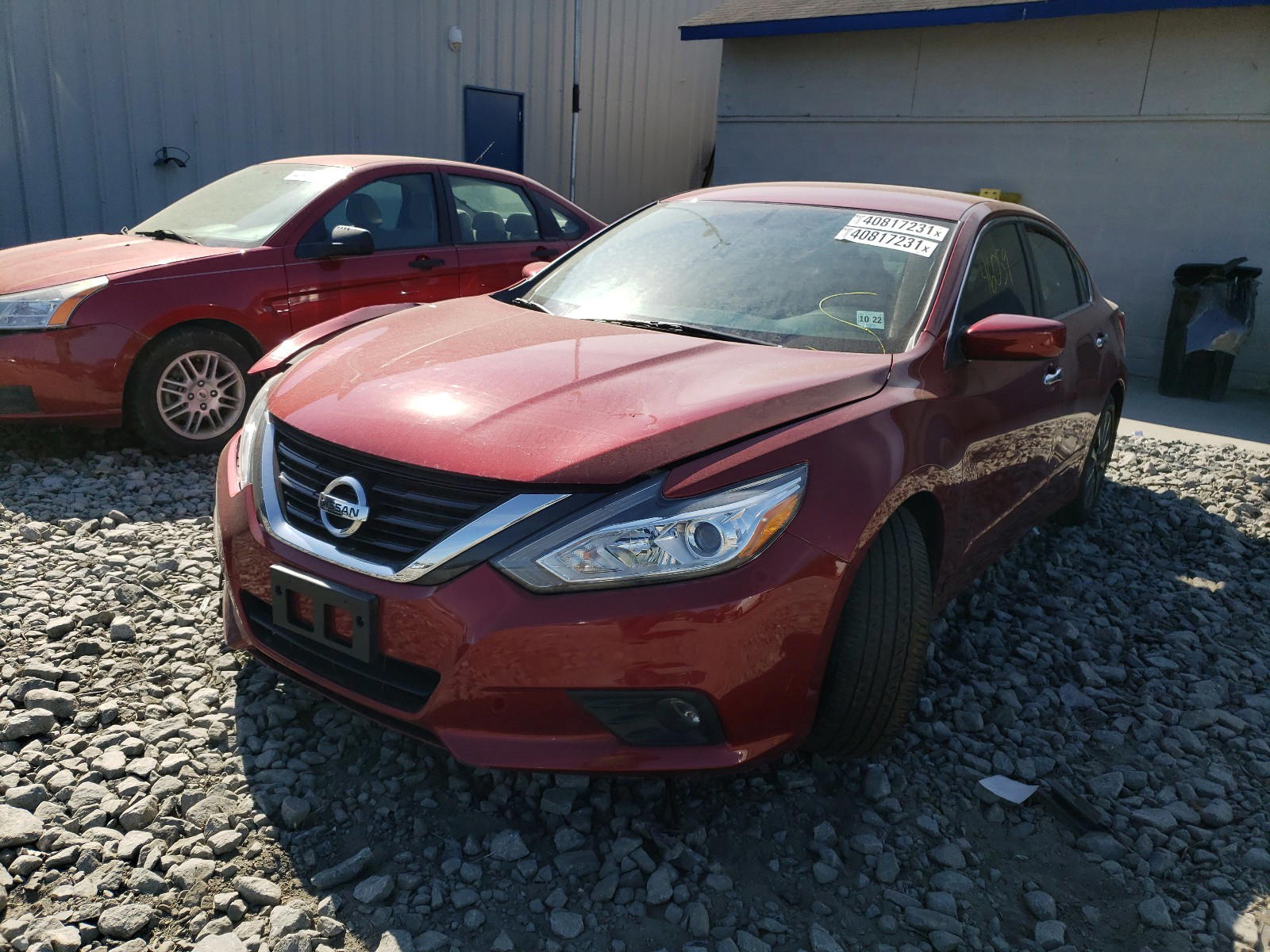 Photo 2 from auction – 2017 NISSAN ALTIMA with VIN 1N4AL3AP1HC234494