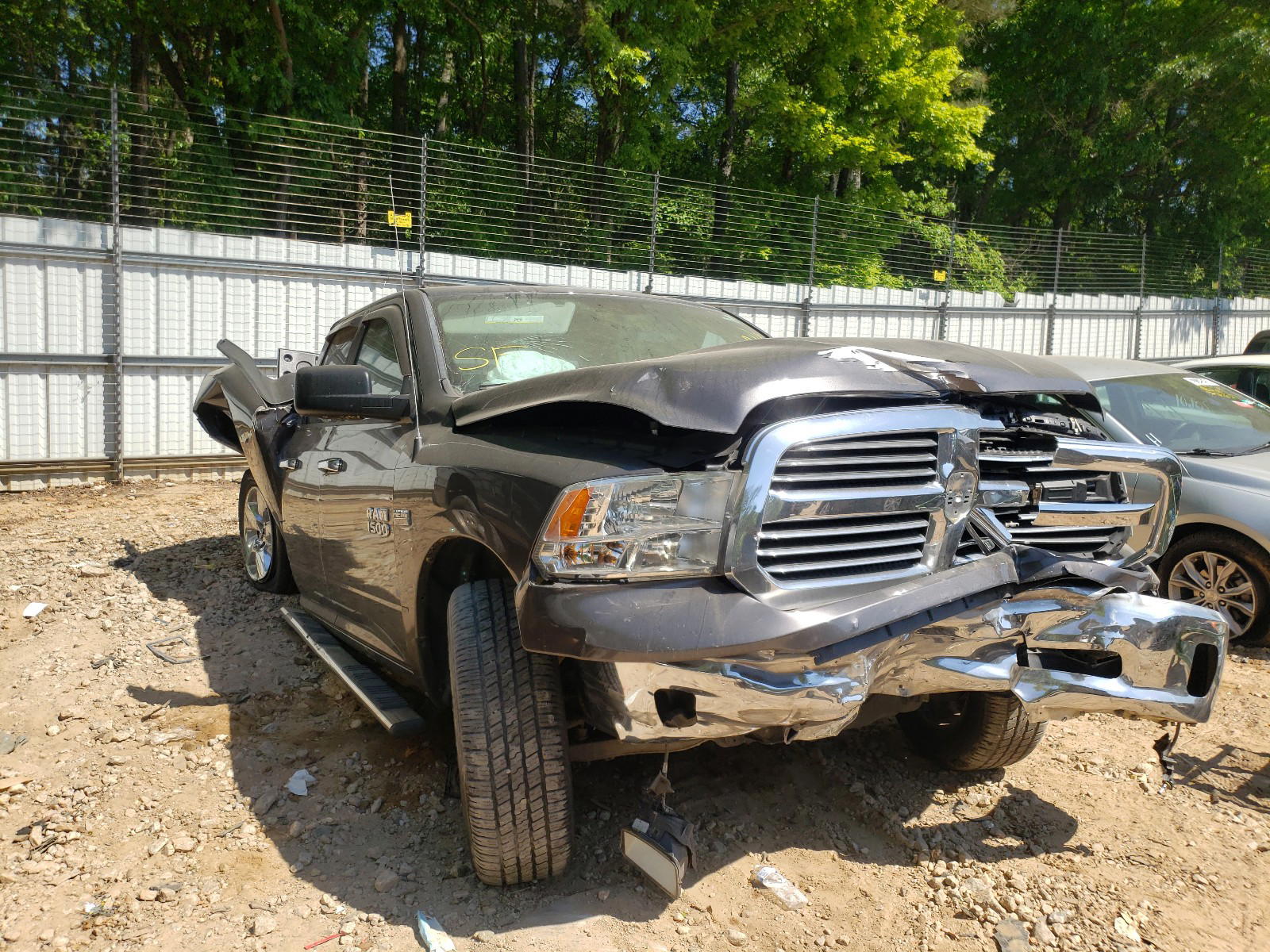 RAM 1500 SLT 2016 with VIN 1C6RR6GT8GS332161 - Photo from auction
