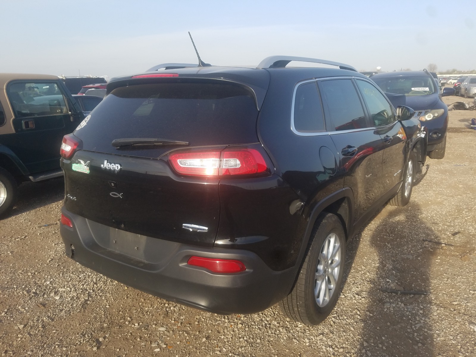 Photo 4 from auction – 2018 JEEP CHEROKEE L with VIN 1C4PJMCB0JD614802