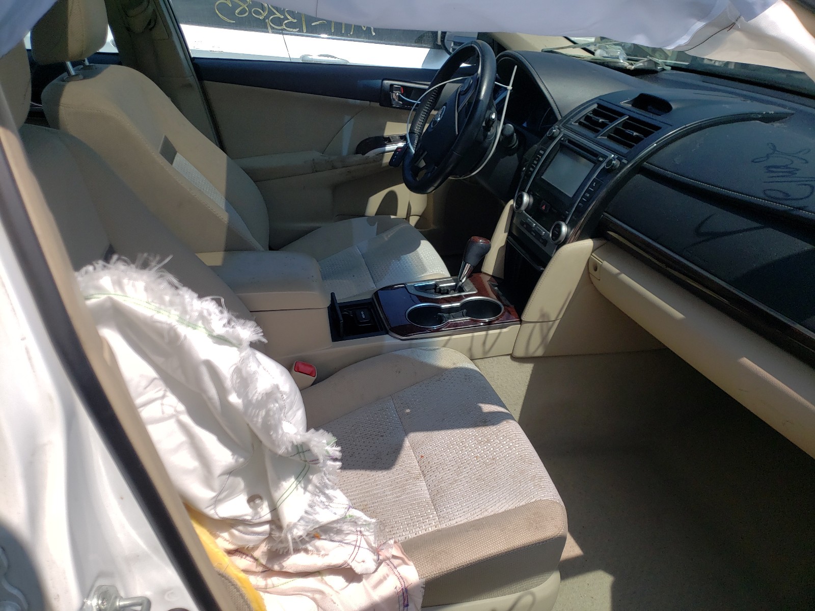 Foto 5 de la subasta – 2012 TOYOTA CAMRY BASE con VIN 4T1BF1FKXCU155458