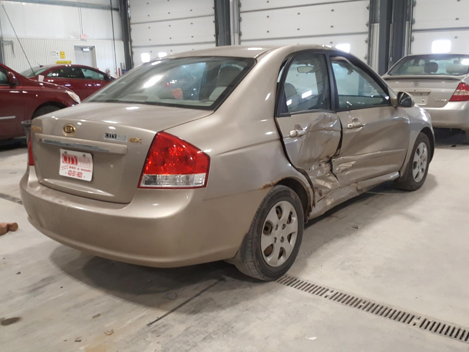 Photo 4 from auction – 2007 KIA SPECTRA EX with VIN KNAFE121475412682