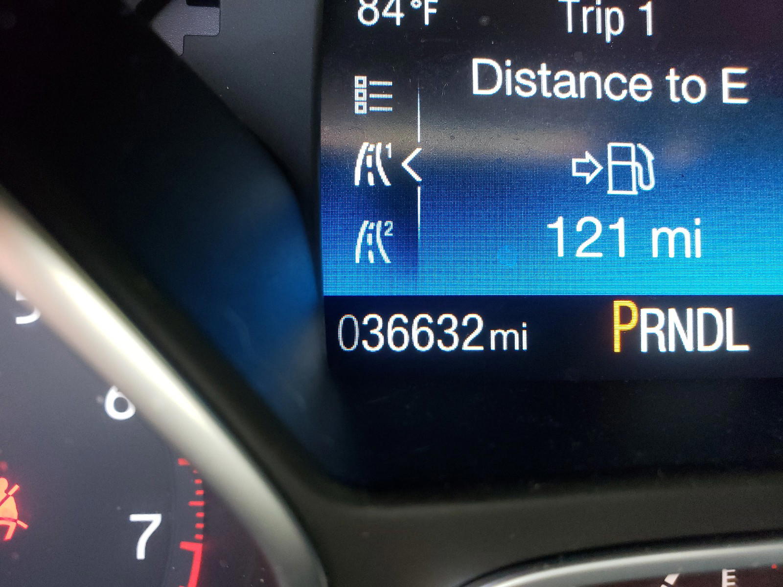 Photo 8 from auction – 2018 FORD FOCUS SE with VIN 1FADP3K24JL209552