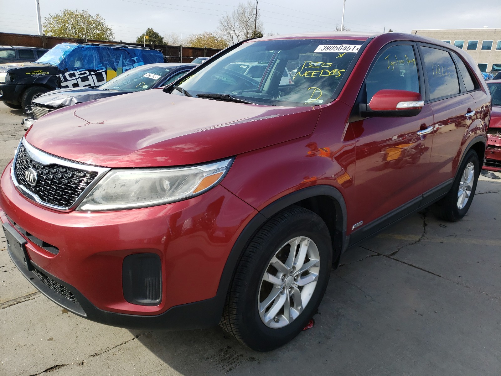 Photo 2 from auction – 2014 KIA SORENTO LX with VIN 5XYKTDA63EG424946