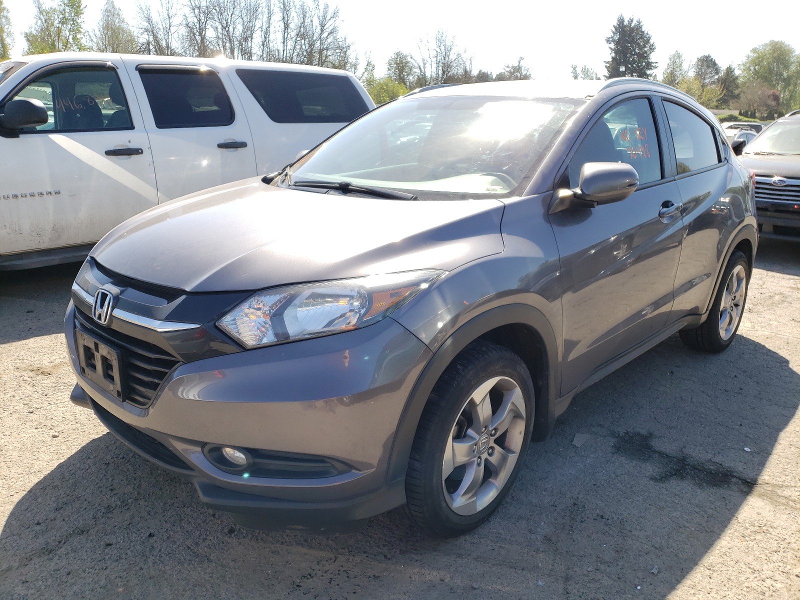 Photo 2 from auction – 2017 HONDA HR-V EXL with VIN 3CZRU6H79HM713871