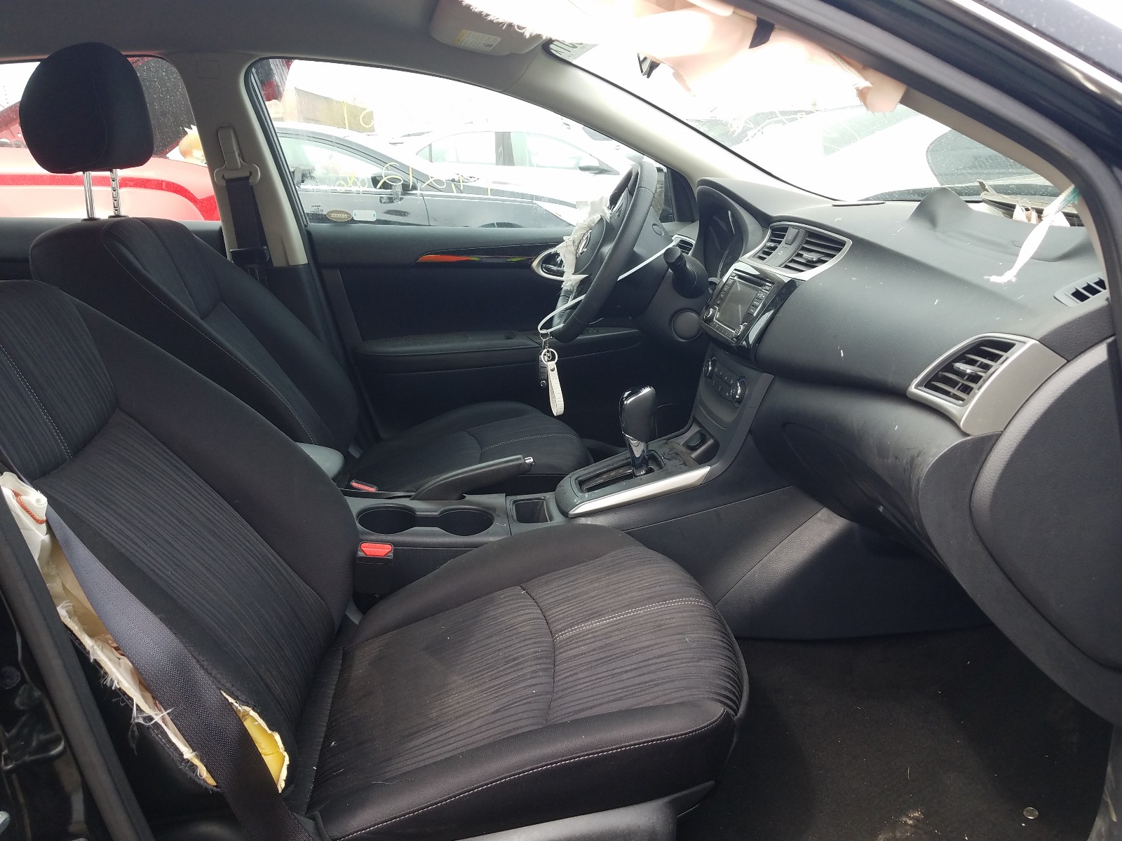 Photo 5 from auction – 2017 NISSAN SENTRA S with VIN 3N1AB7AP4HL709180