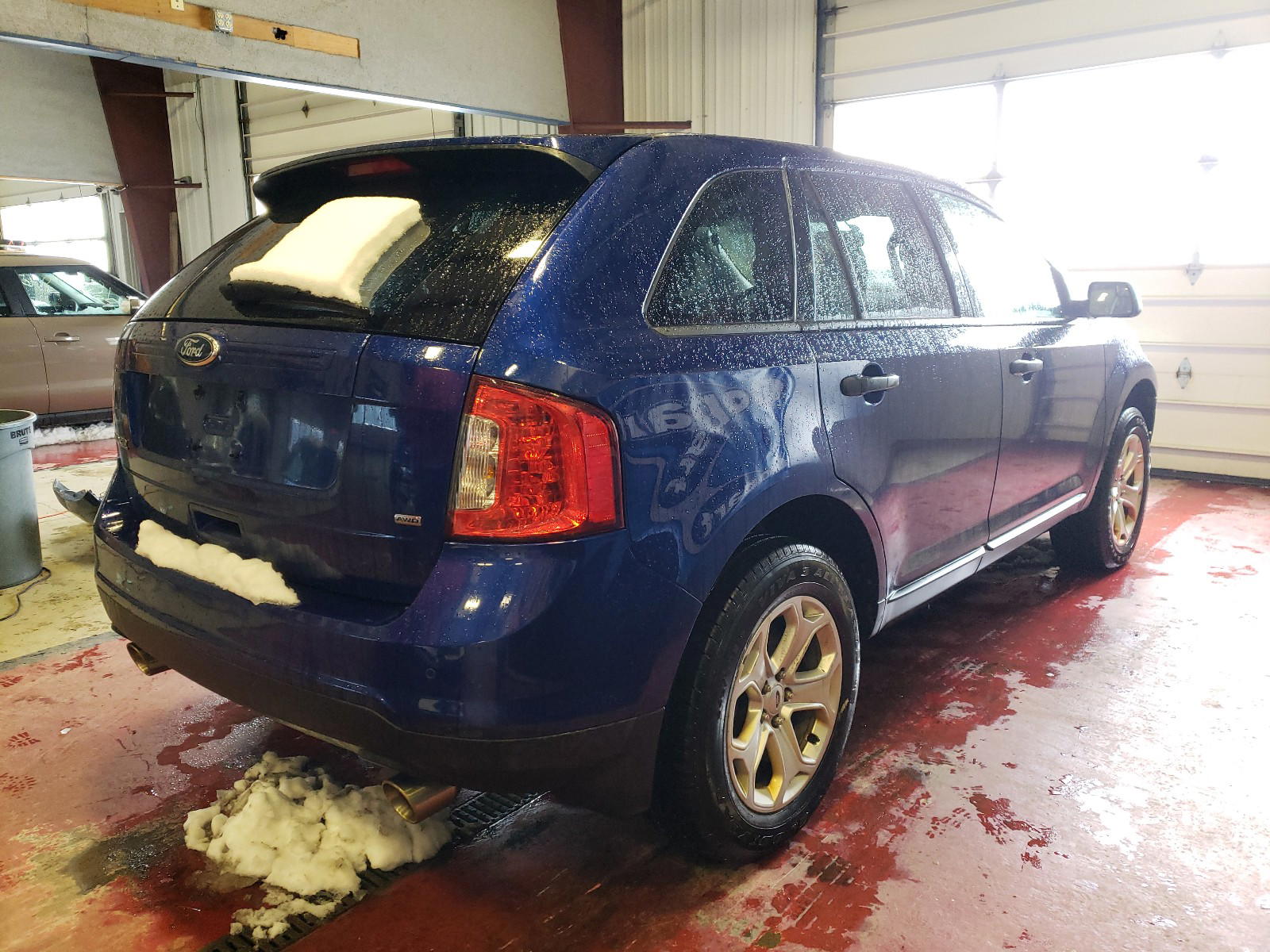 Photo 4 from auction – 2014 FORD EDGE SE with VIN 2FMDK4GC0EBB81279