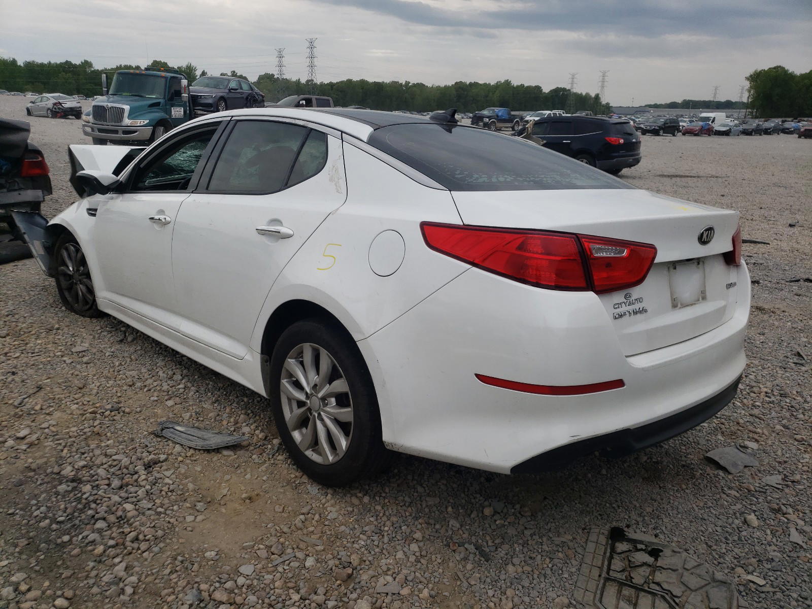 Photo 3 from auction – 2015 KIA OPTIMA EX with VIN 5XXGN4A73FG382678