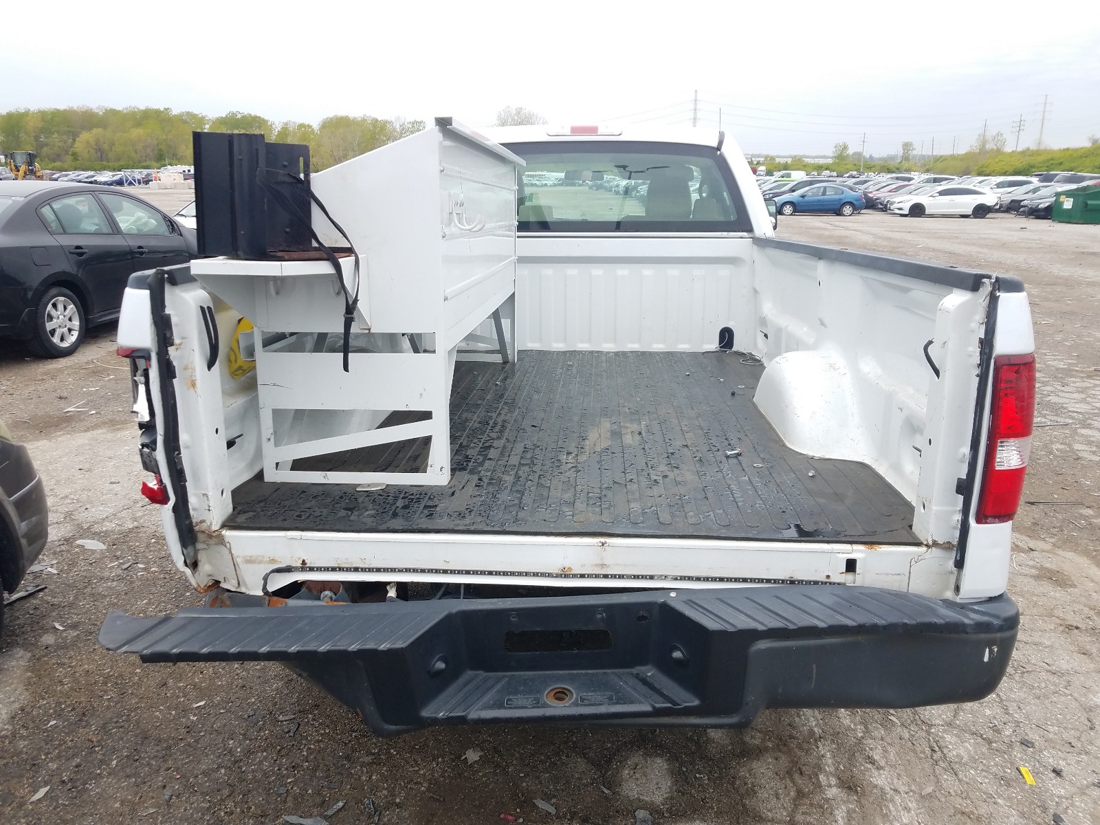 Photo 6 from auction – 2008 FORD F150 with VIN 1FTRF122X8KC27917