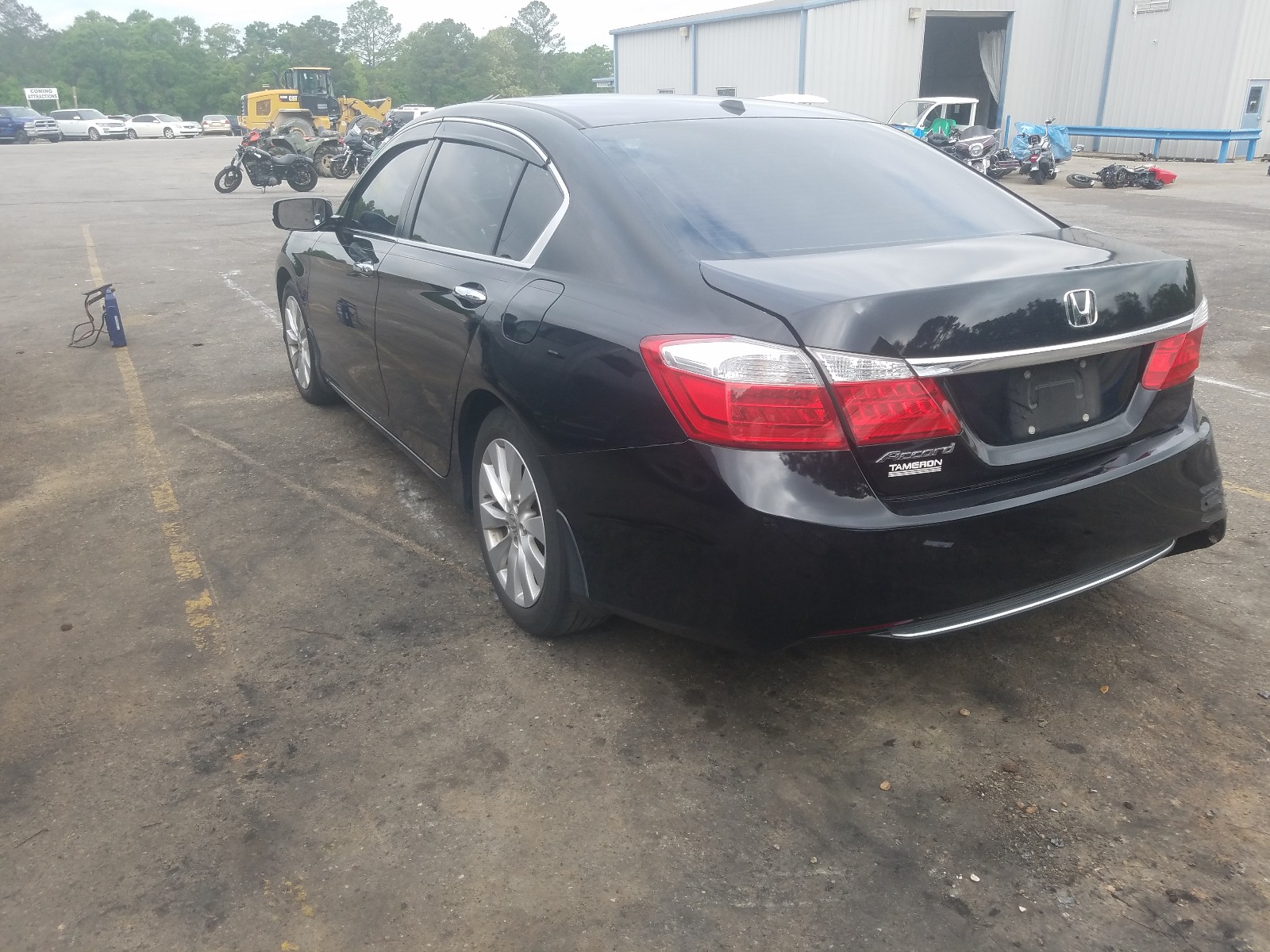 Photo 3 from auction – 2015 HONDA ACCORD EXL with VIN 1HGCR2F8XFA216261