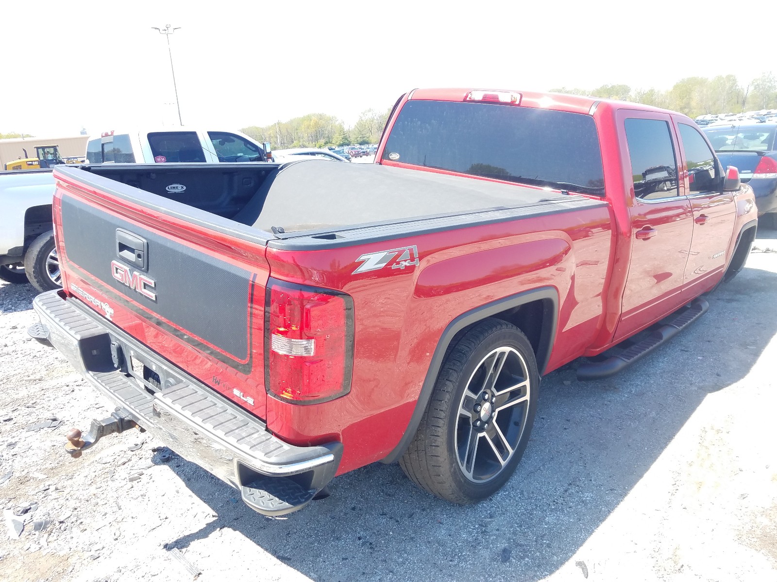 Photo 4 from auction – 2015 GMC SIERRA K15 with VIN 3GTU2UEC7FG315825
