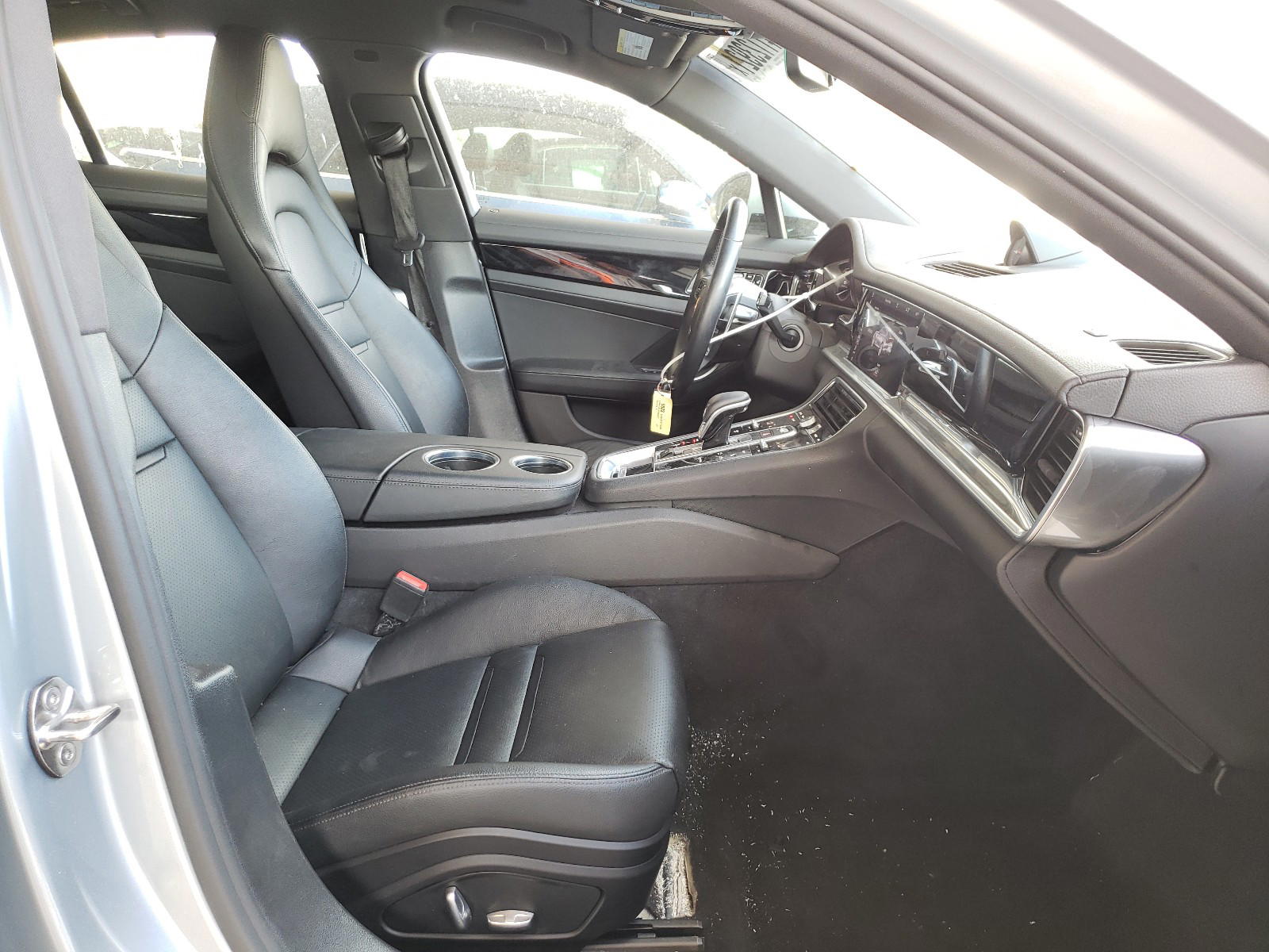 Photo 5 from auction – 2018 PORSCHE PANAMERA 4 with VIN WP0AA2A77JL115994