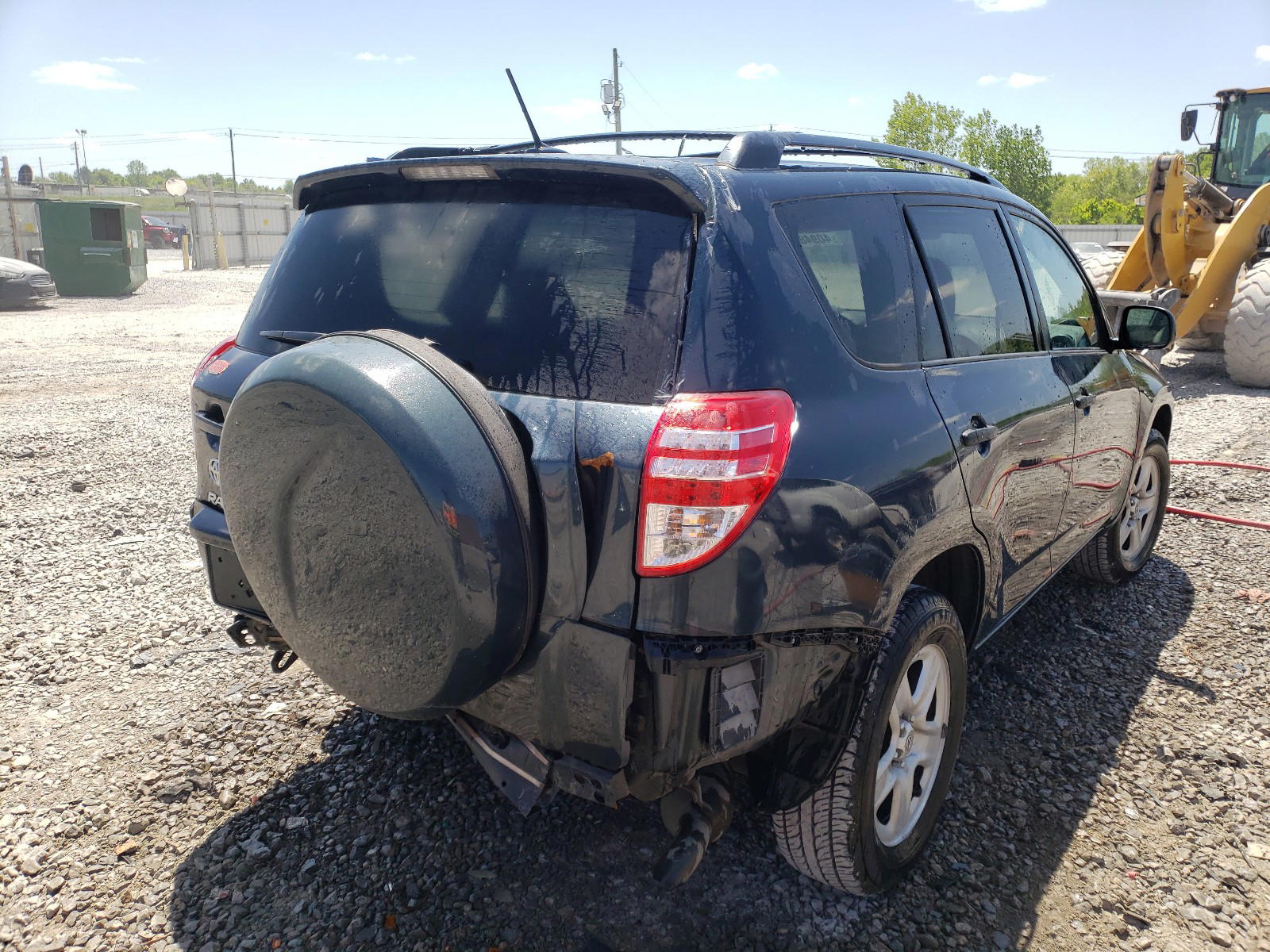 Photo 4 from auction – 2011 TOYOTA RAV4 with VIN 2T3ZF4DV9BW095739