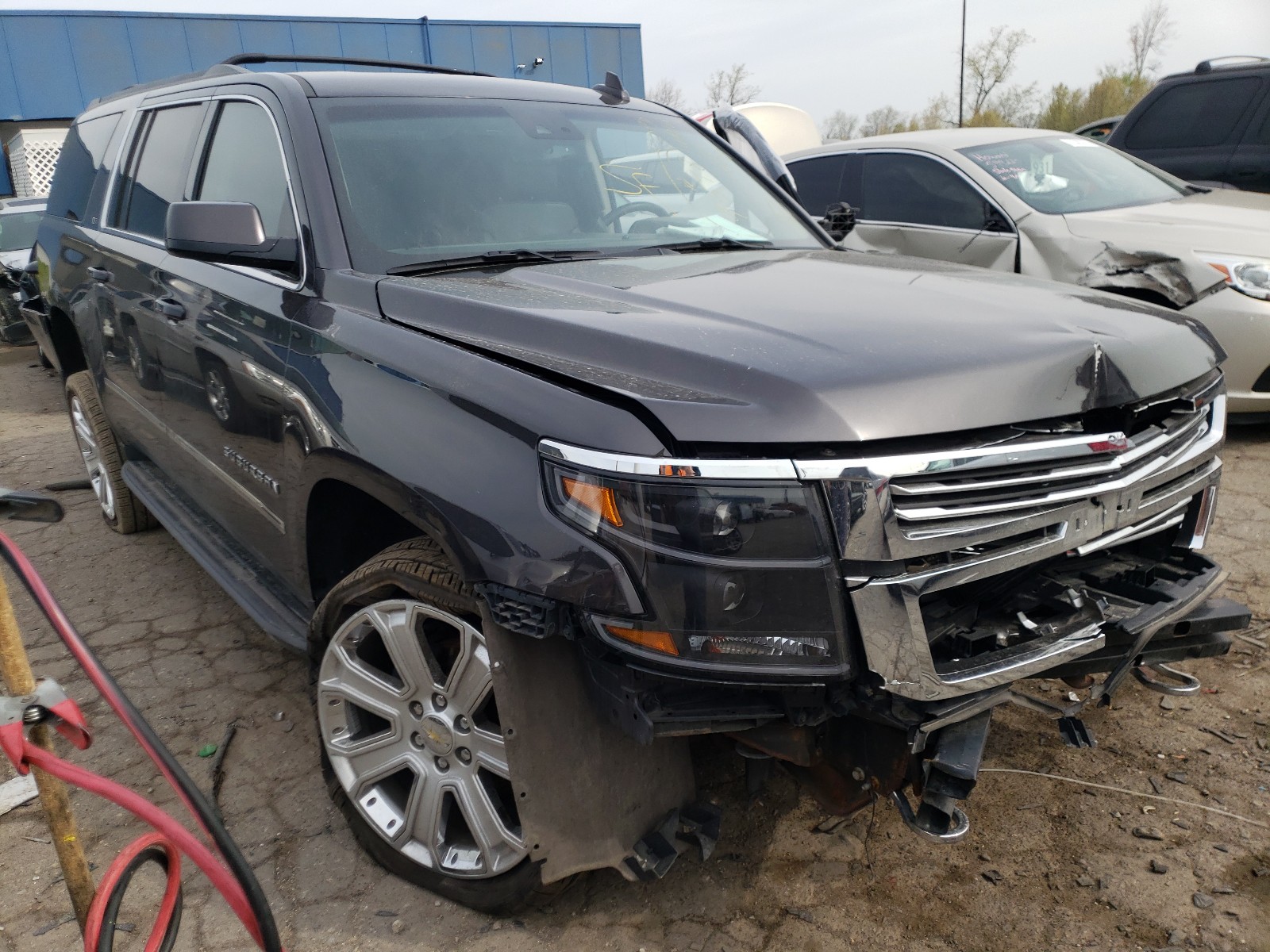 CHEVROLET SUBURBAN K 2016 with VIN 1GNSKHKC0GR346099 - Photo from auction