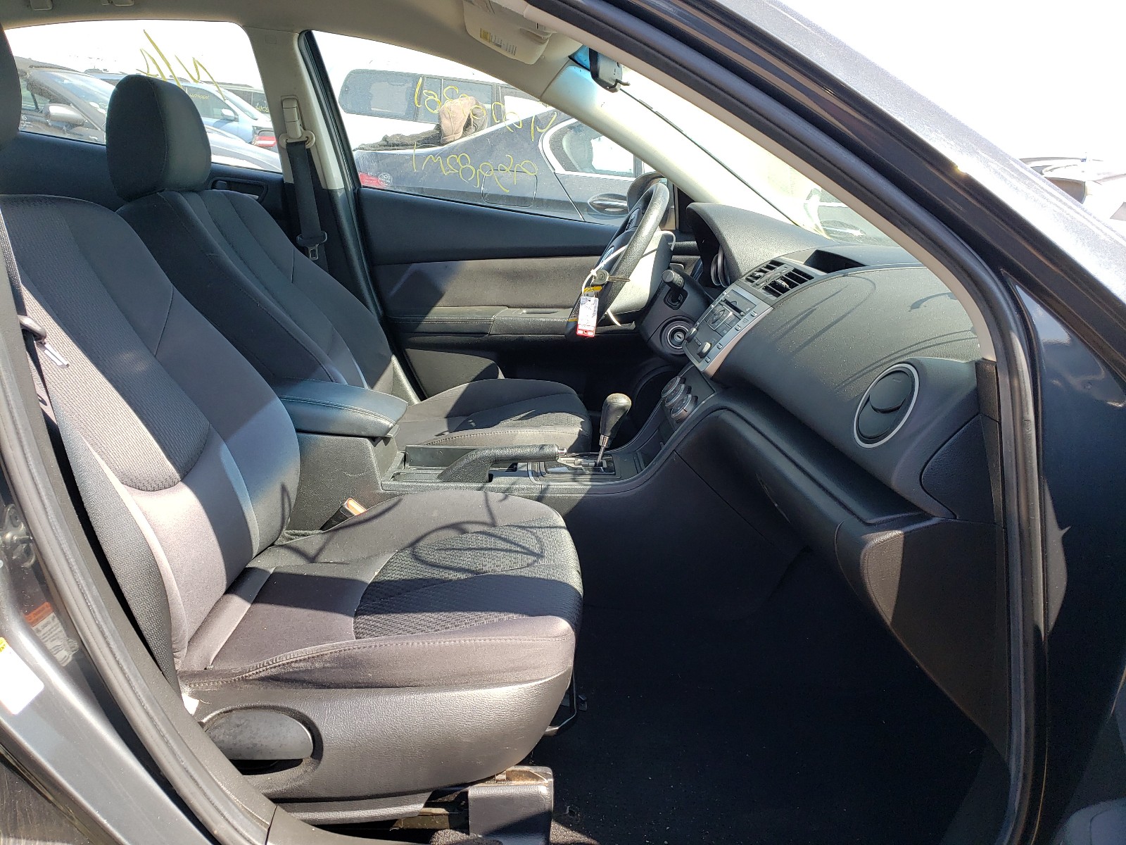 Photo 5 from auction – 2012 MAZDA 6 I with VIN 1YVHZ8BH0C5M06890