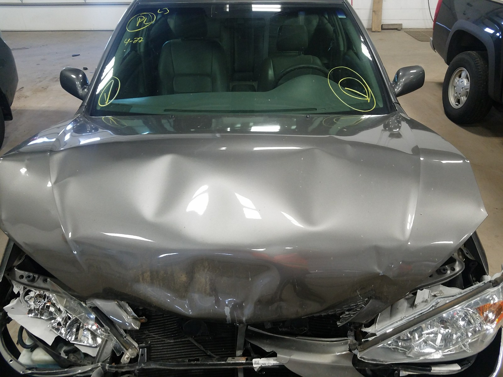 Photo 7 from auction – 2003 TOYOTA CAMRY LE with VIN 4T1BF30K13U563528