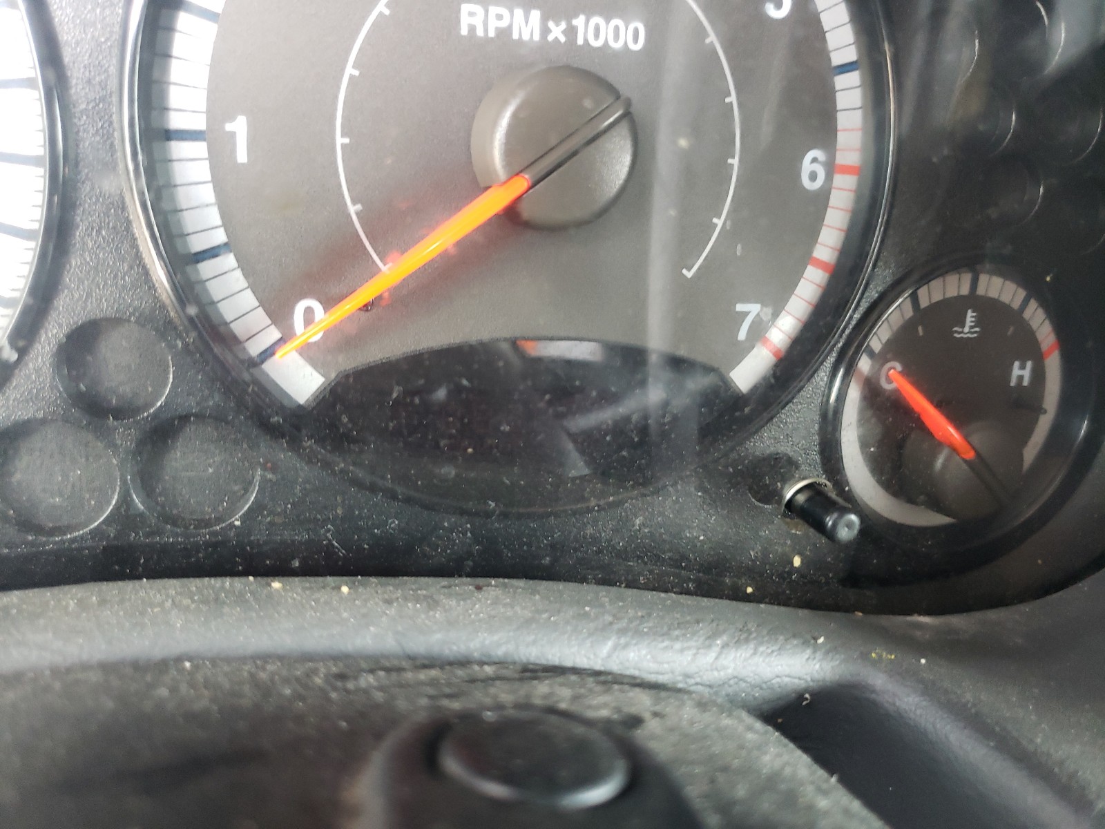 Photo 8 from auction – 2007 JEEP LIBERTY SP with VIN 1J4GL48K07W530165