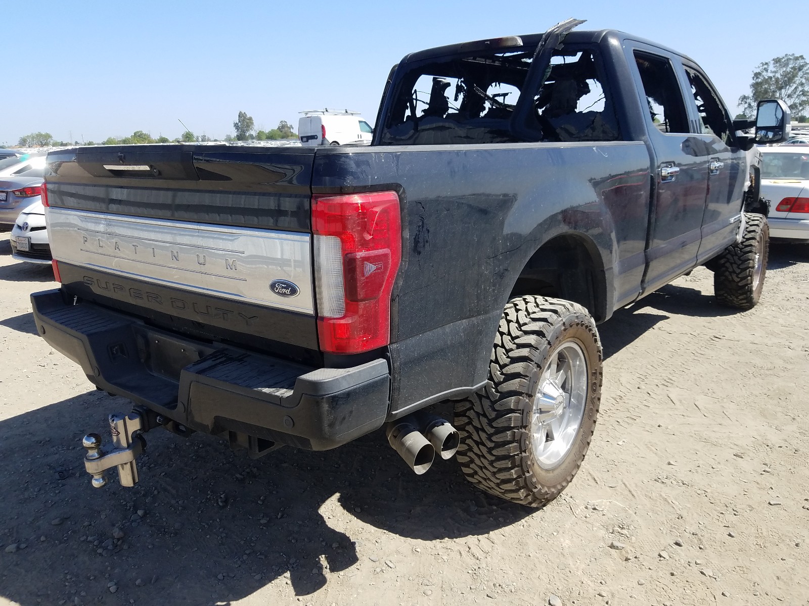 Photo 4 from auction – 2018 FORD F250 SUPER with VIN 1FT7W2BT8JEB21007