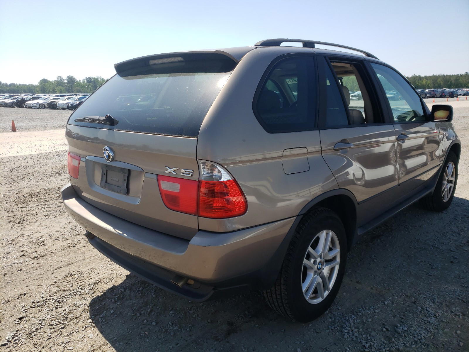 Photo 4 from auction – 2004 BMW X5 3.0I with VIN 5UXFA13594LU22789