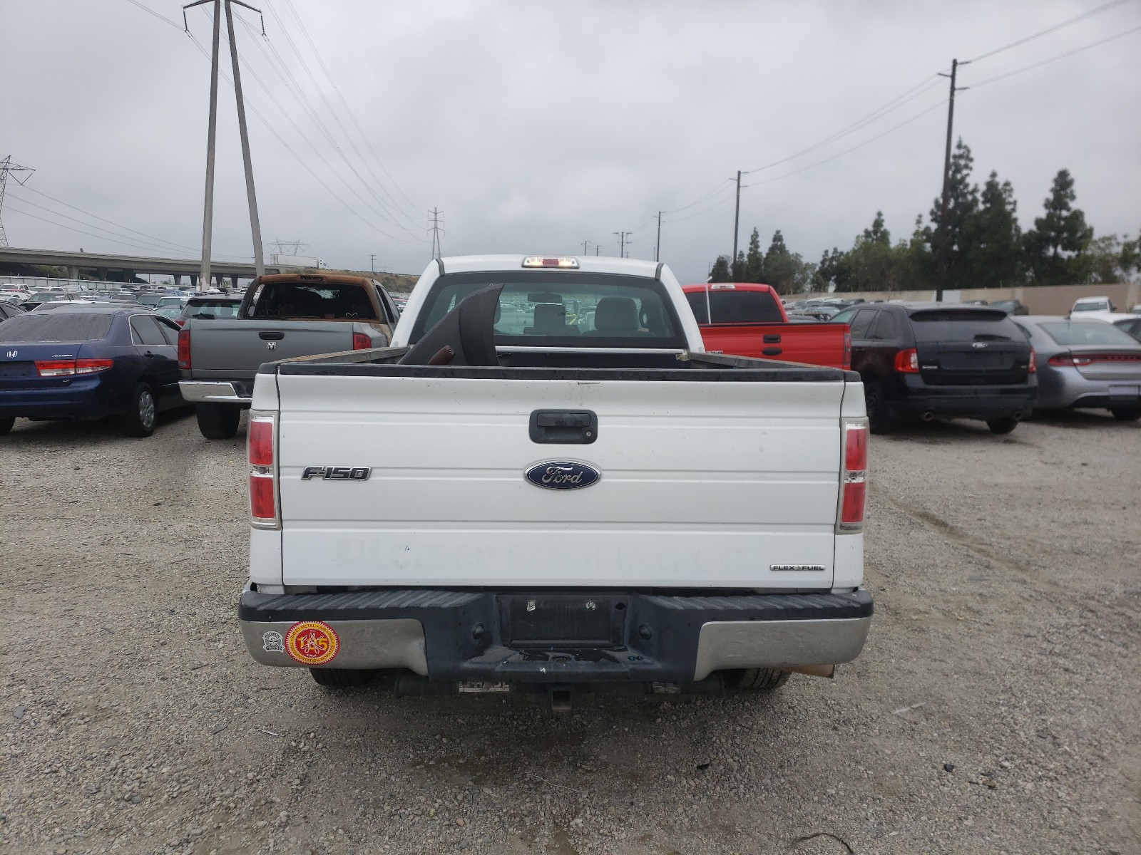 صورة رقم 6 من المزاد - 2014 FORD F150 مع VIN 1FTNF1CF1EKD21101