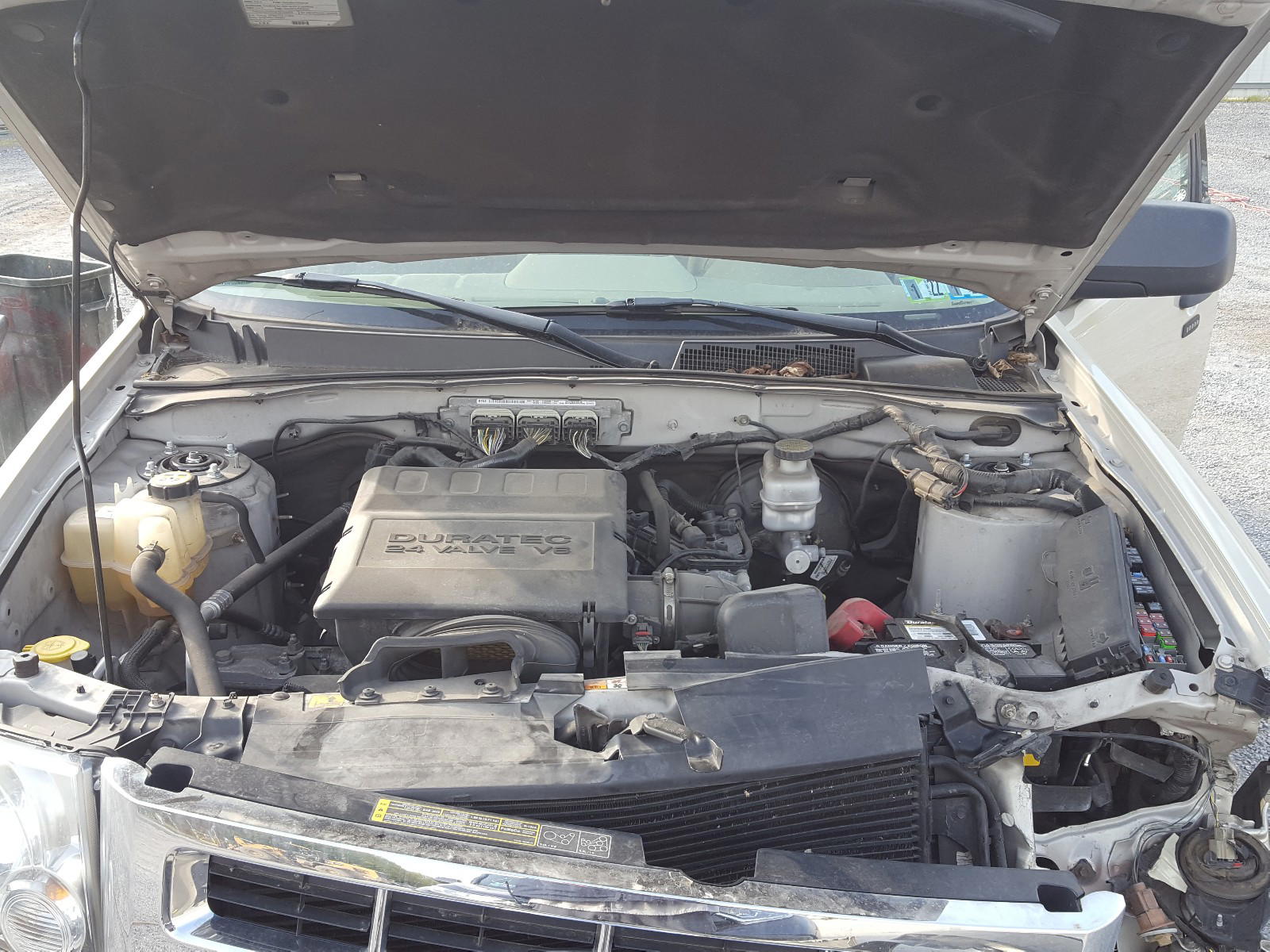 Photo 7 from auction – 2010 FORD ESCAPE XLT with VIN 1FMCU9DG2AKD37011