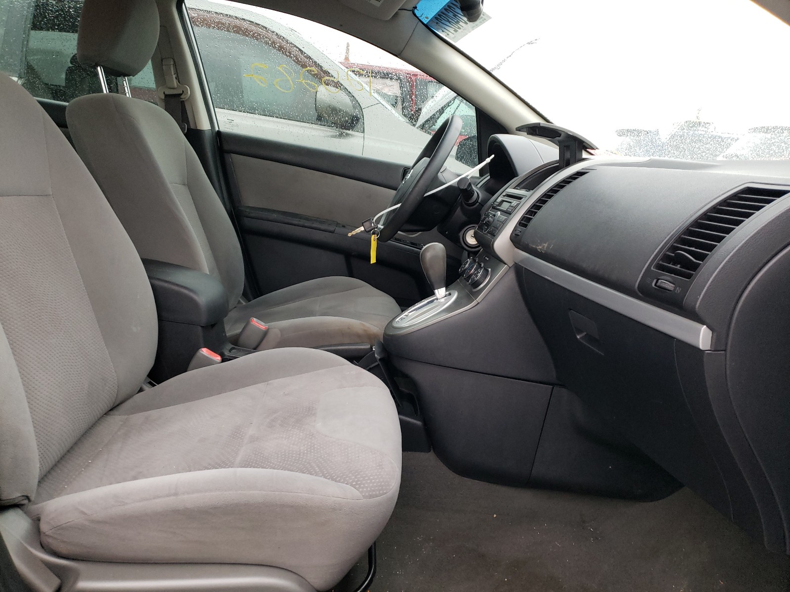 Photo 5 from auction – 2011 NISSAN SENTRA 2.0 with VIN 3N1AB6AP6BL681934
