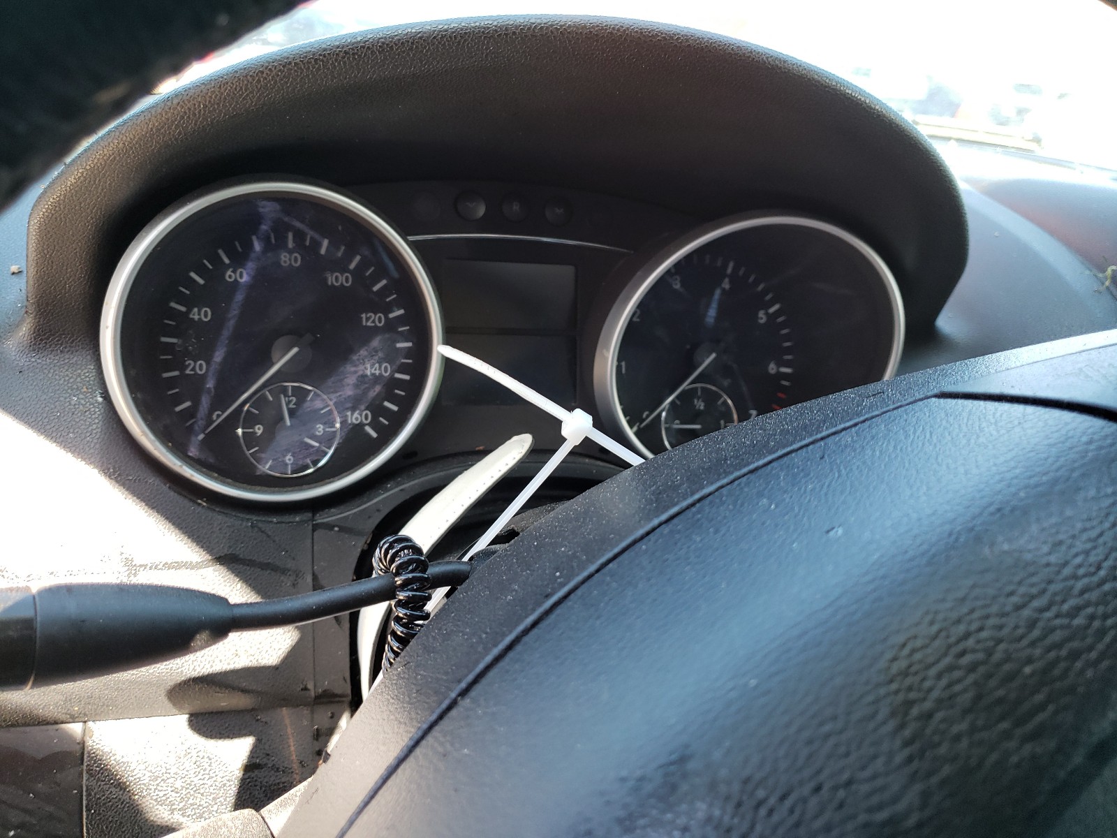 Photo 8 from auction – 2007 MERCEDES-BENZ ML 350 with VIN 4JGBB86E67A209554