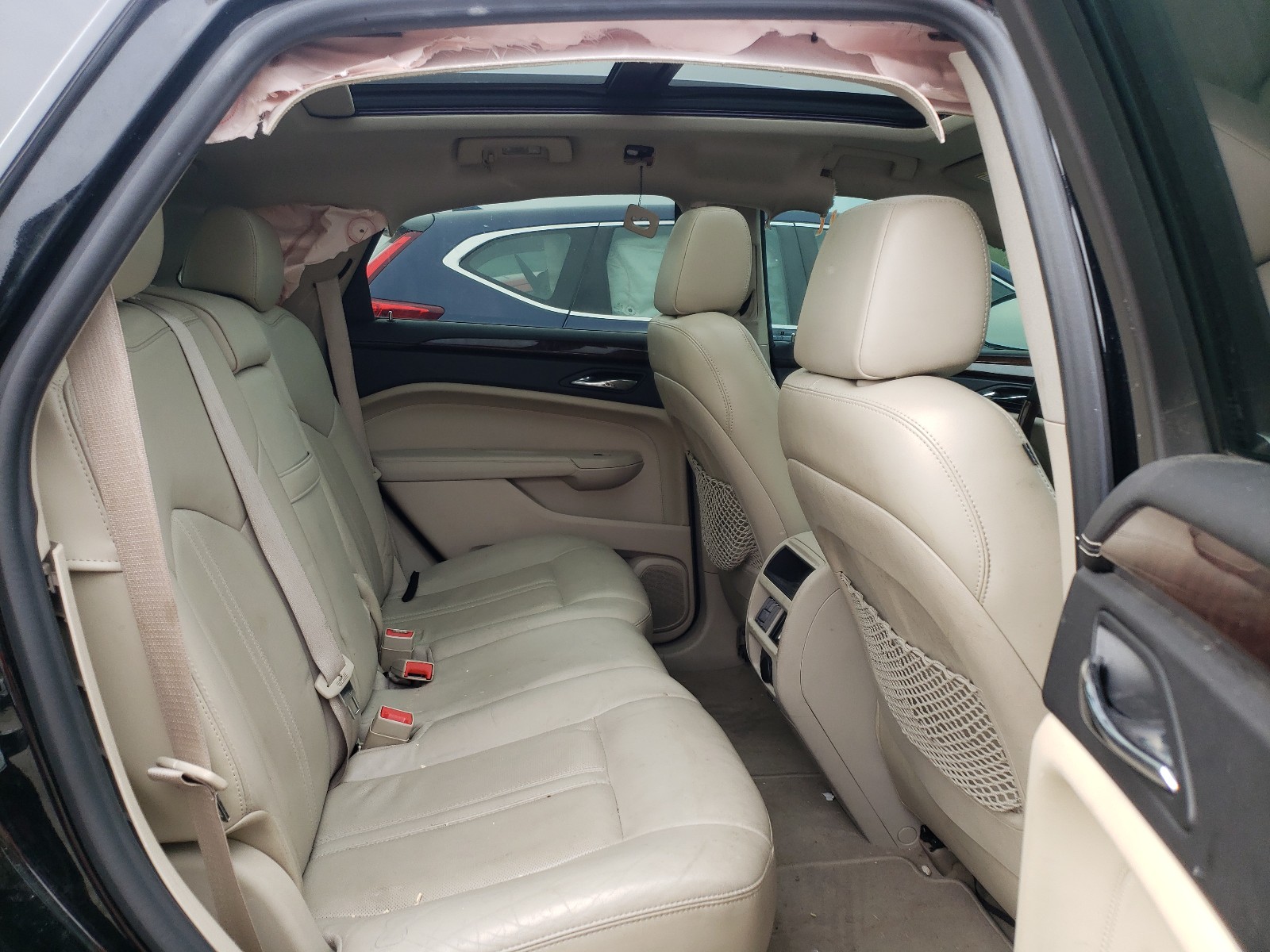Photo 6 from auction – 2011 CADILLAC SRX PERFOR with VIN 3GYFNBEY2BS598507
