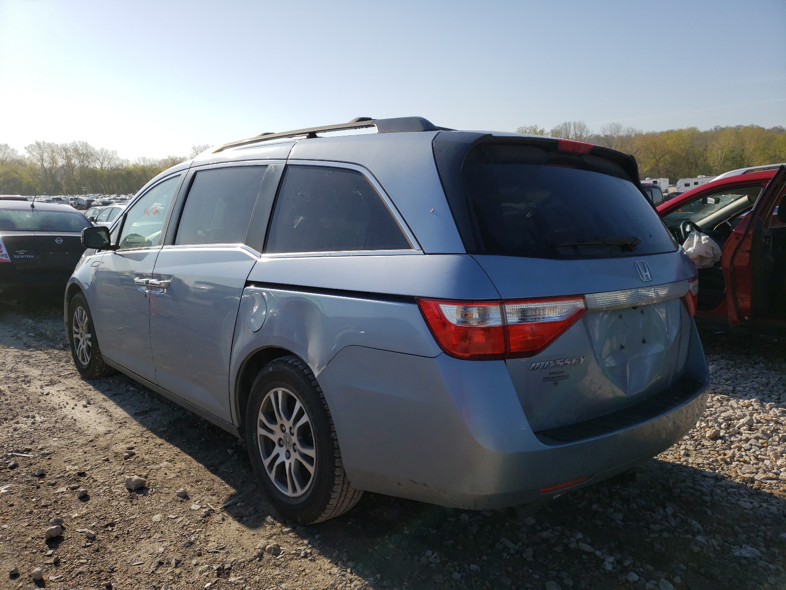 Photo 3 from auction – 2011 HONDA ODYSSEY EX with VIN 5FNRL5H60BB051152