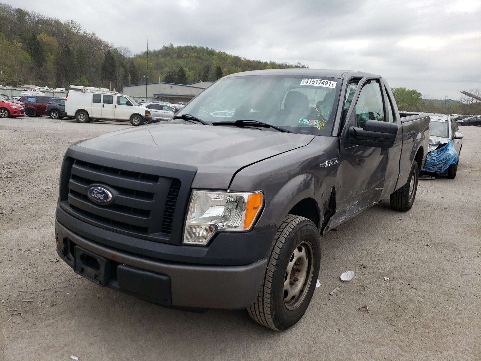 Photo 2 from auction – 2011 FORD F150 SUPER with VIN 1FTEX1CMXBKE04713