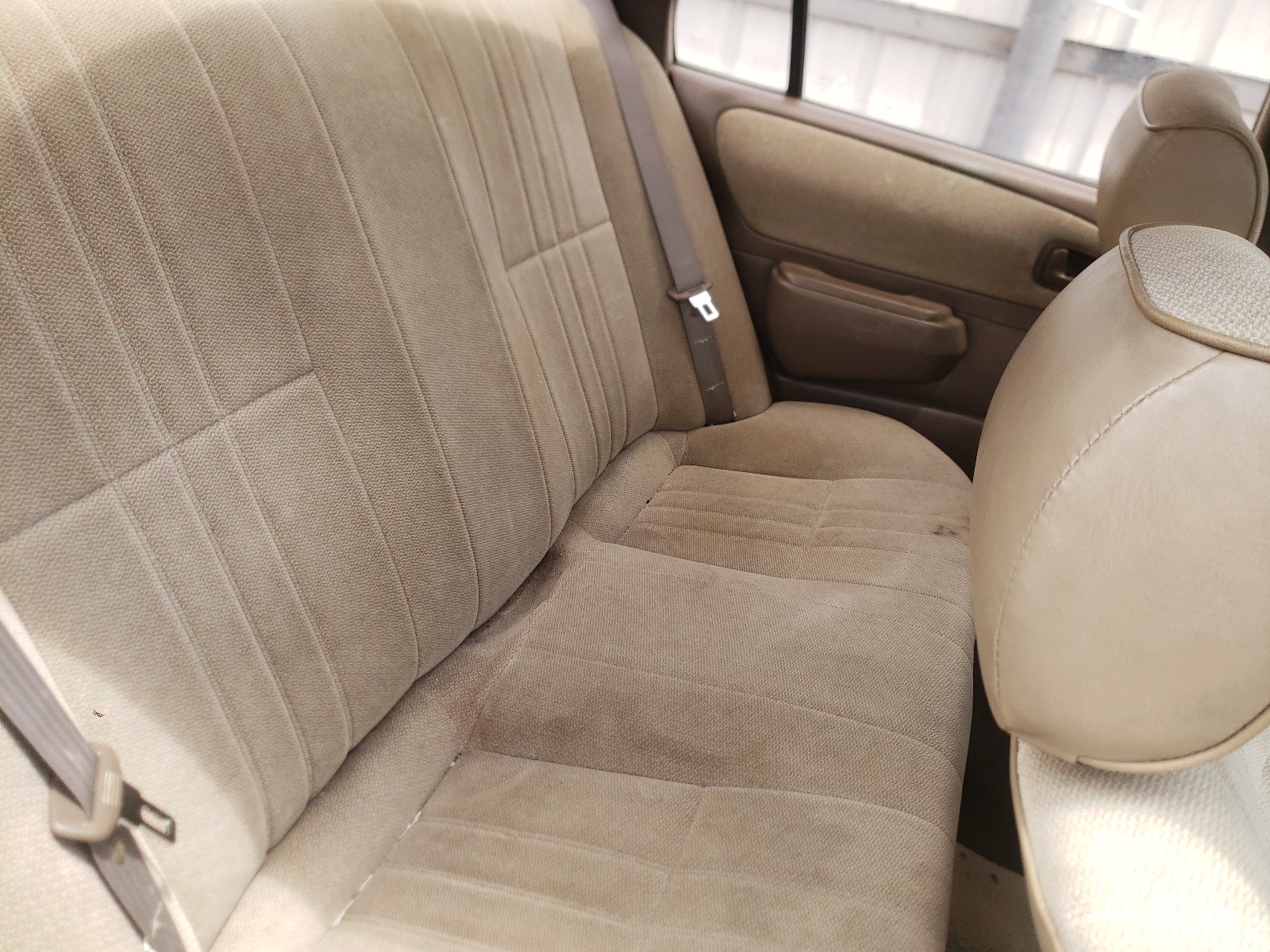 Photo 6 from auction – 1997 TOYOTA COROLLA DX with VIN 1NXBA02E2VZ612999