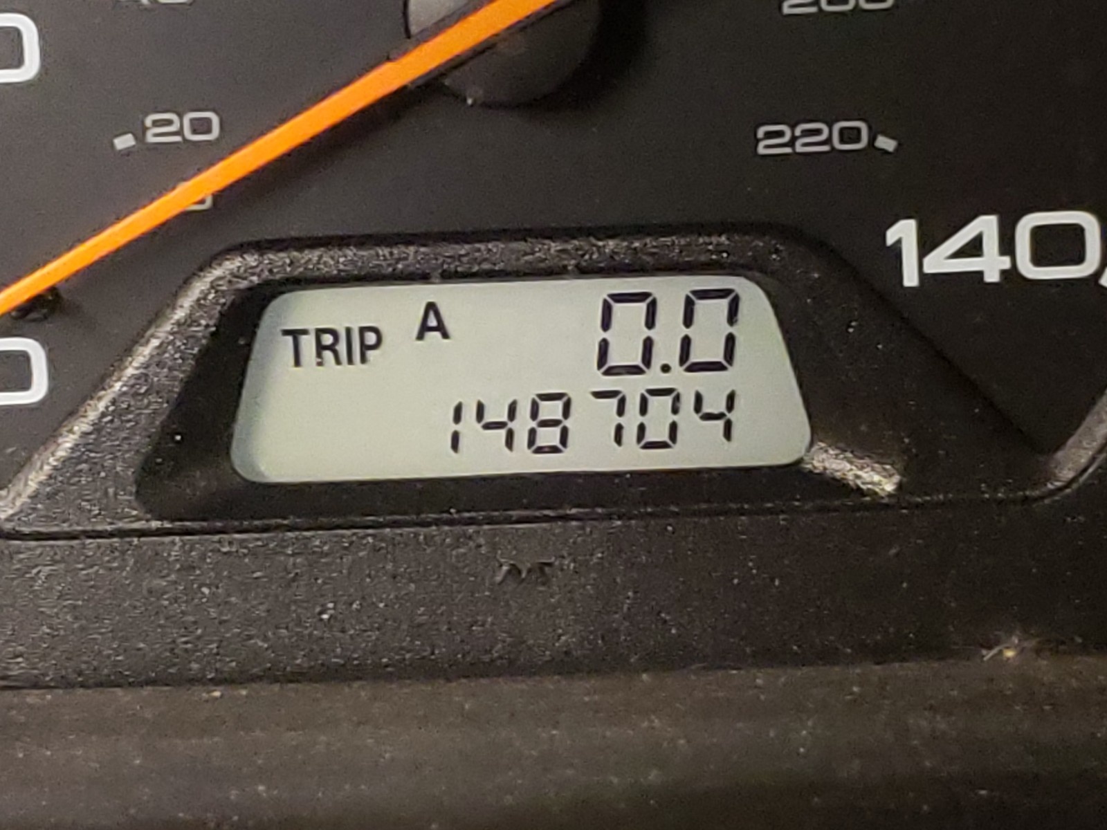 Photo 8 from auction – 2004 HONDA ODYSSEY EX with VIN 5FNRL18984B040065