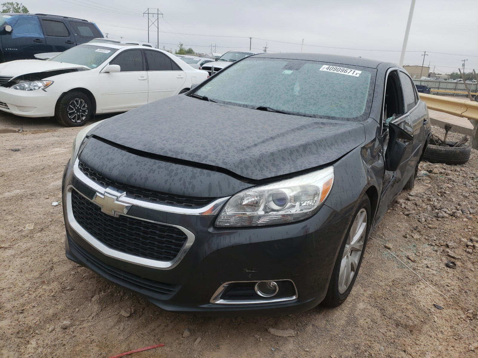 Photo 2 from auction – 2015 CHEVROLET MALIBU 2LT with VIN 1G11D5SL3FF147022