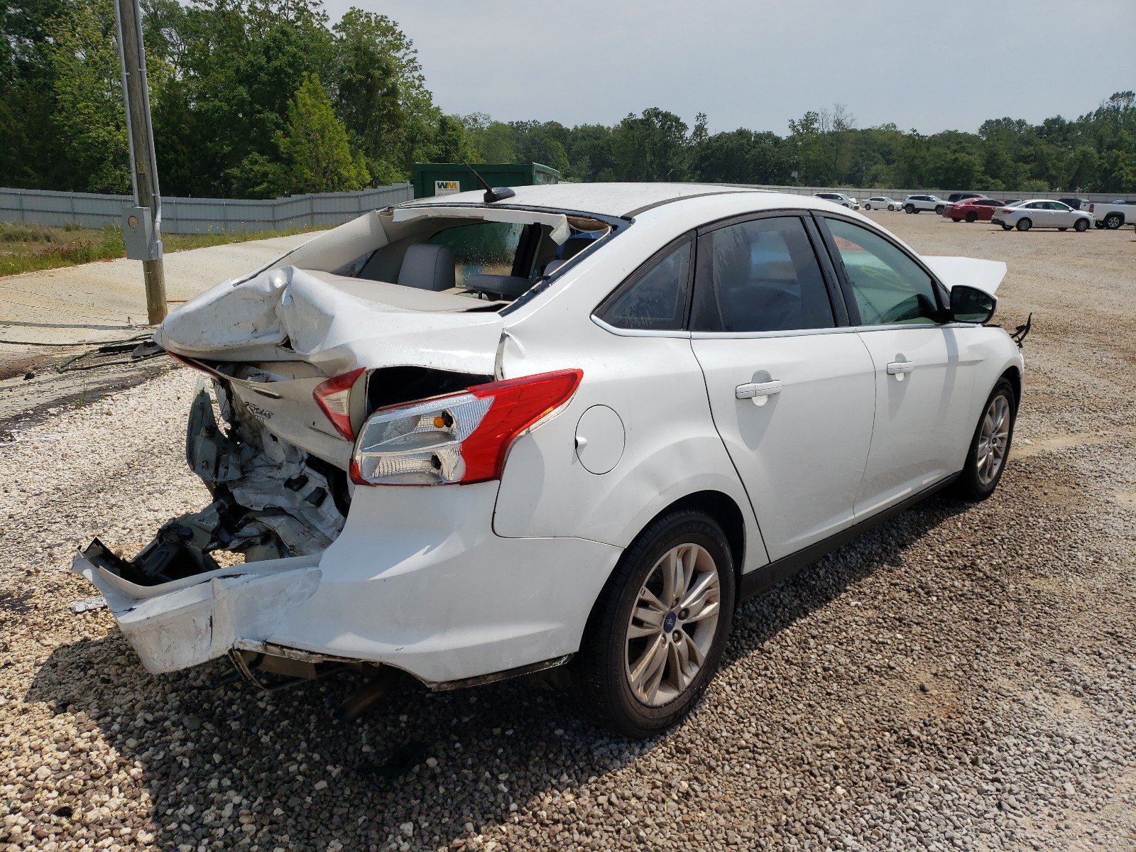 Zdjęcie 4 z aukcji – 2012 FORD FOCUS SEL z VIN 1FAHP3H26CL163217