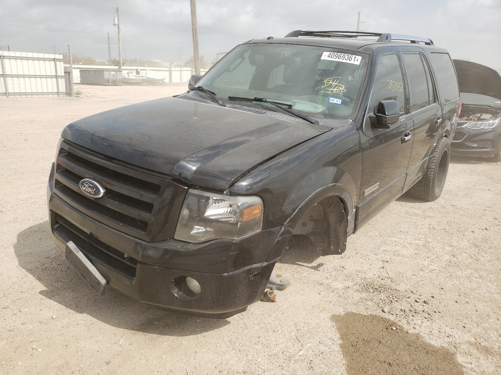Photo 2 from auction – 2008 FORD EXPEDITION with VIN 1FMFU19568LA26725