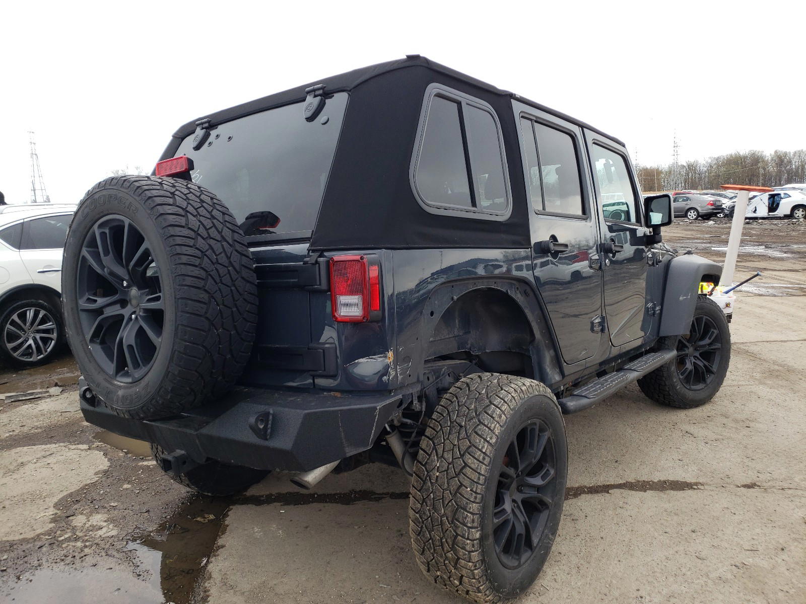 Photo 4 from auction – 2017 JEEP WRANGLER U with VIN 1C4BJWFG3HL728662