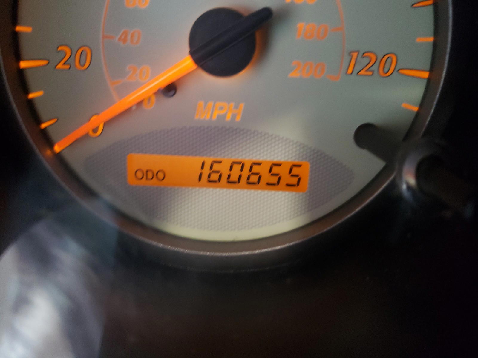 Photo 8 from auction – 2001 TOYOTA RAV4 with VIN JTEHH20V216008730