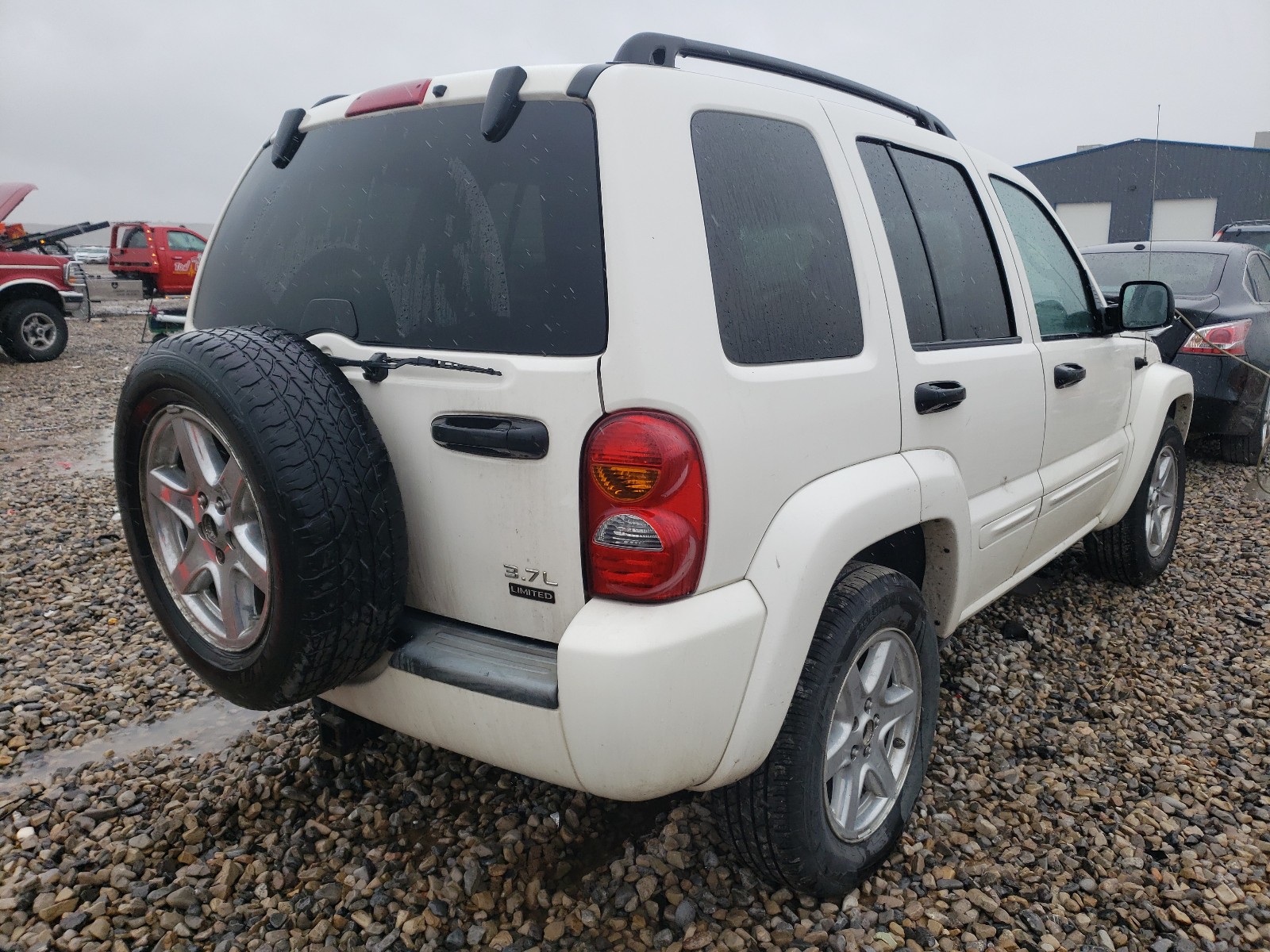 Photo 4 from auction – 2004 JEEP LIBERTY LI with VIN 1J4GL58K84W239558