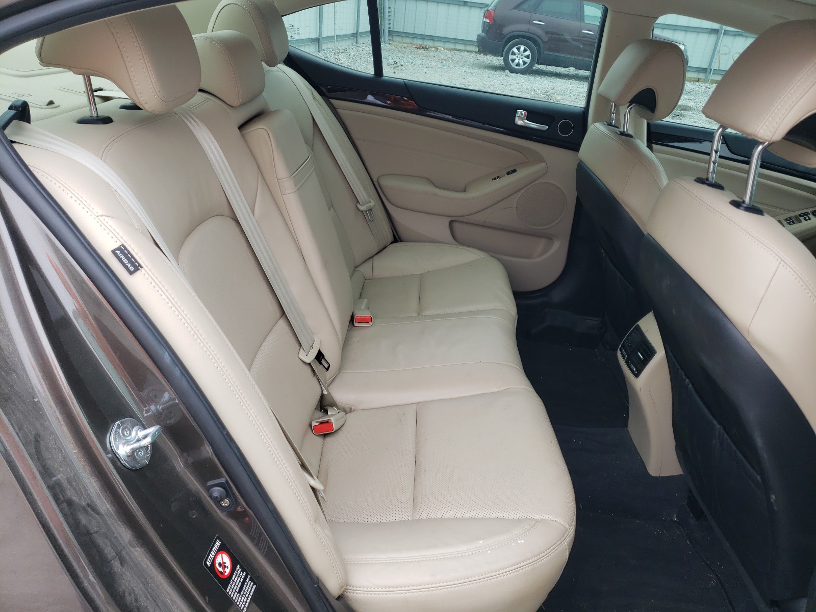 Photo 6 from auction – 2014 KIA CADENZA PR with VIN KNALN4D79E5167560