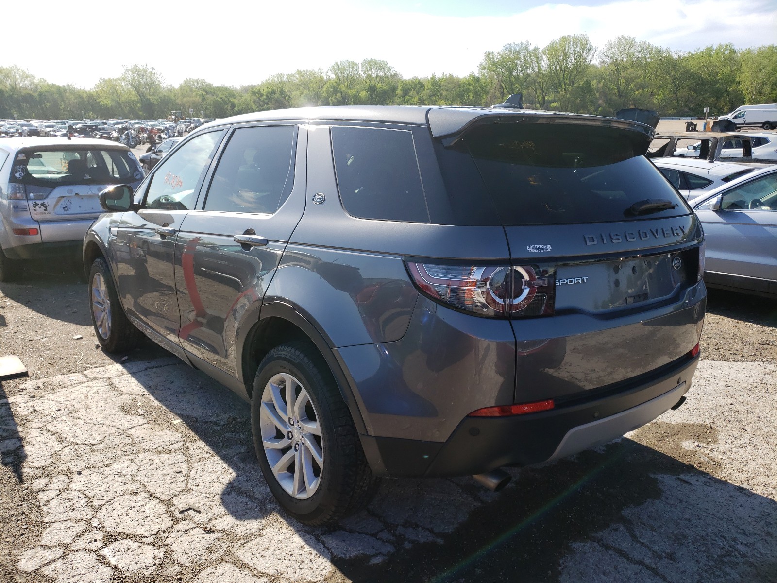 Photo 3 from auction – 2016 LAND ROVER DISCOVERY with VIN SALCR2BG5GH631436